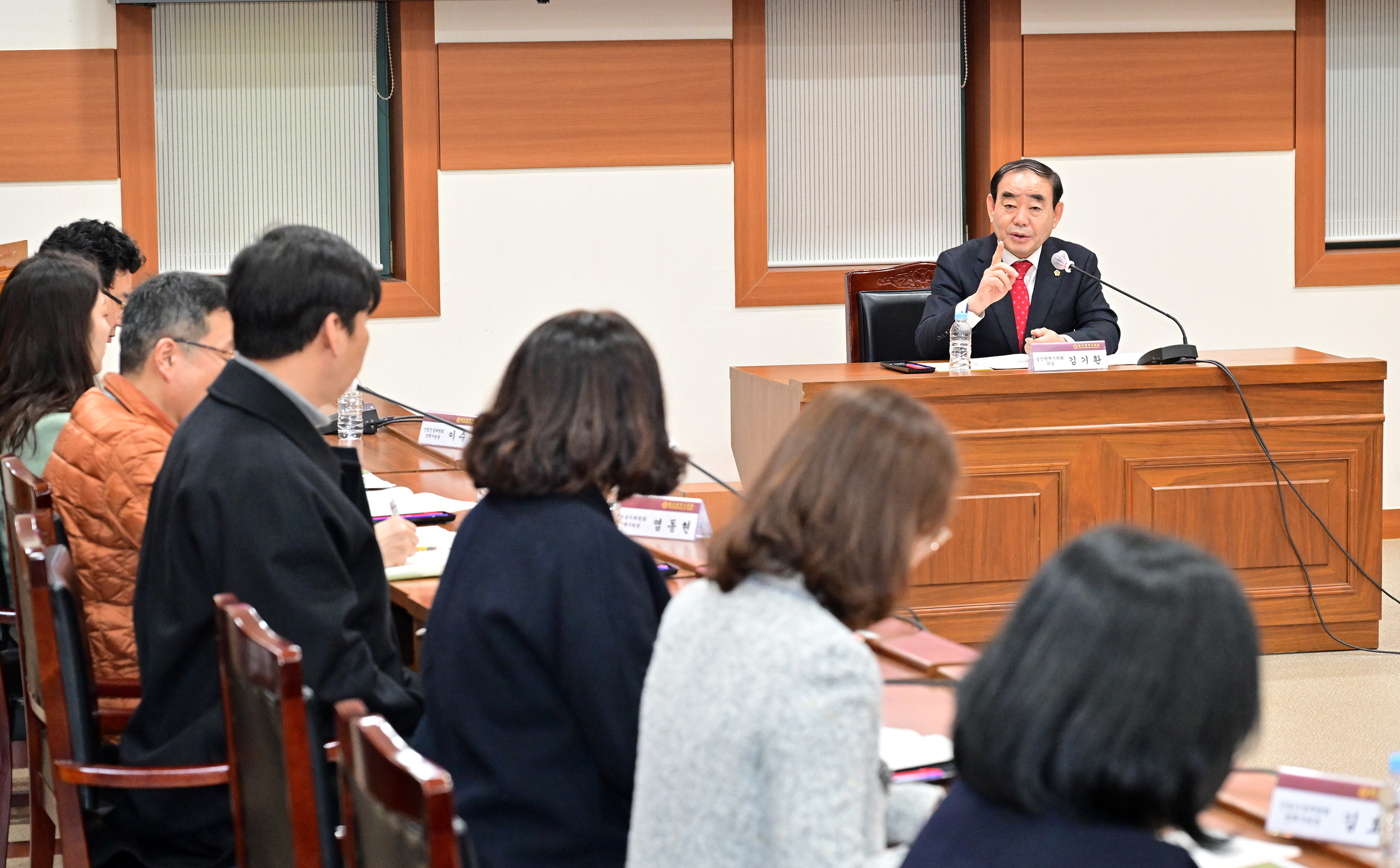 김기환 의장, 정책지원관과 소통 간담회6