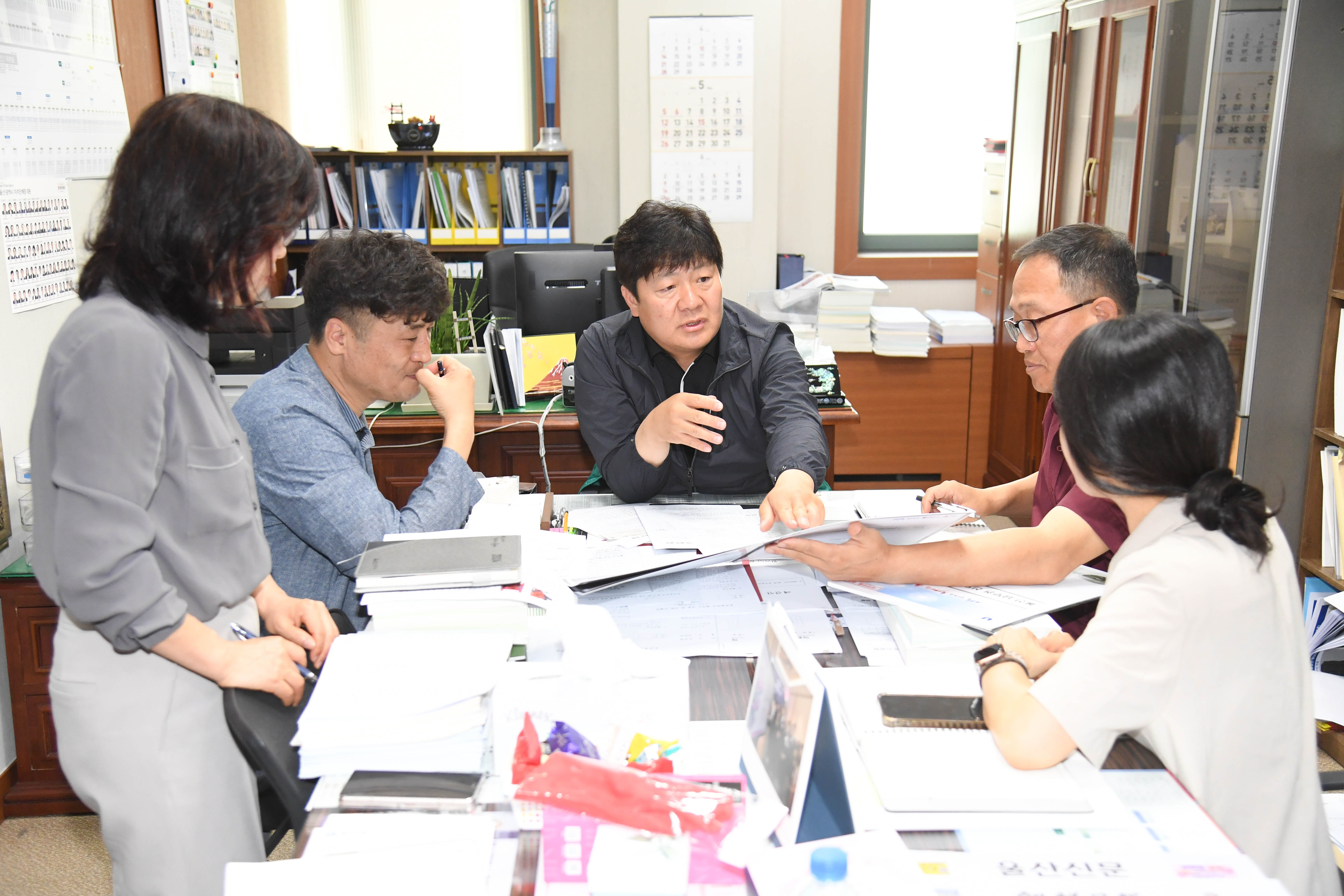 공진혁 행정자치부위원장, 시 균형개발과 업무보고4