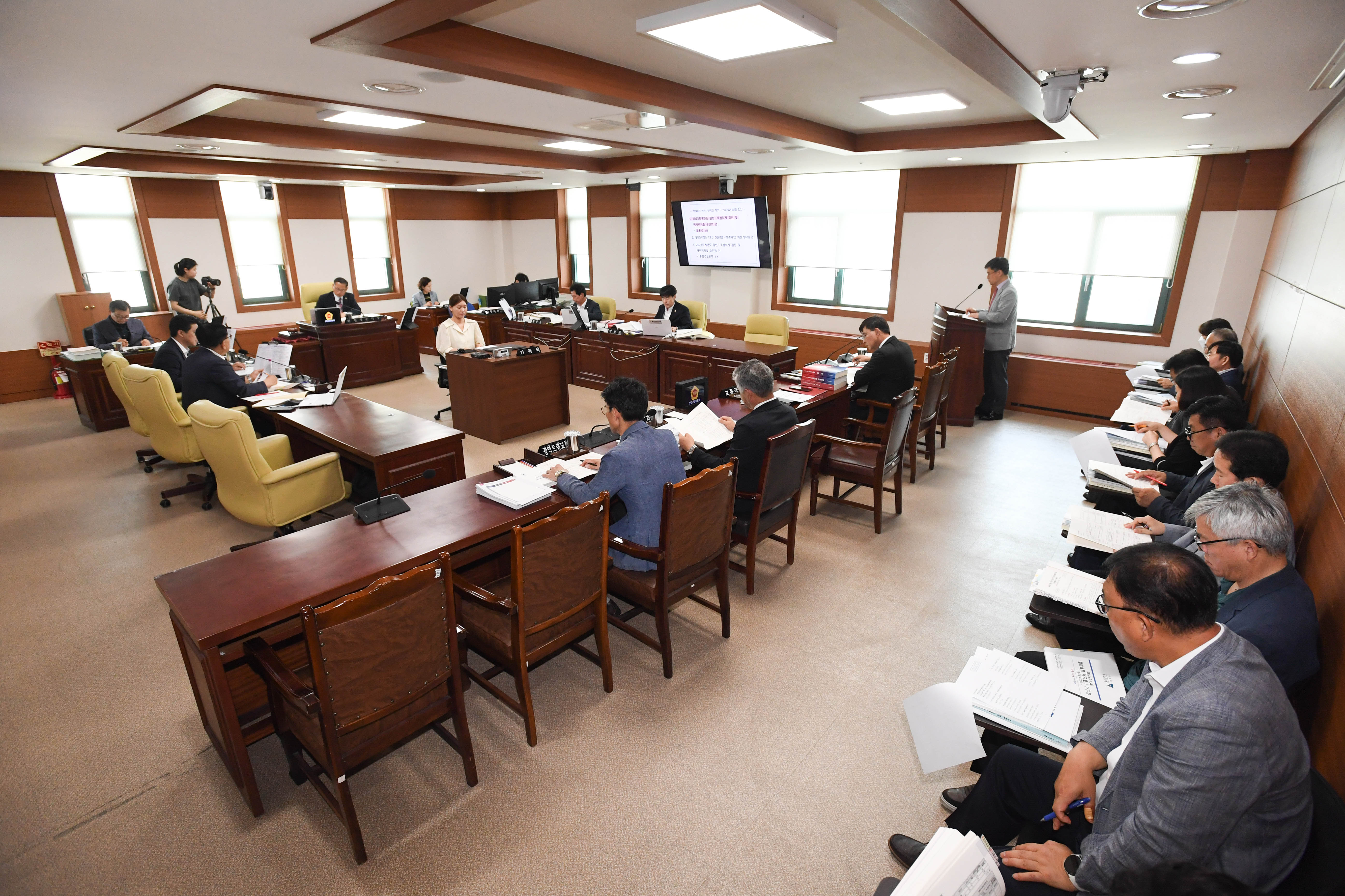 산업건설위원회, 교통국, 종합건설본부 소관 기획조정실 소관 일반 특별회계 결산 및 예비비지출 승인의 건3