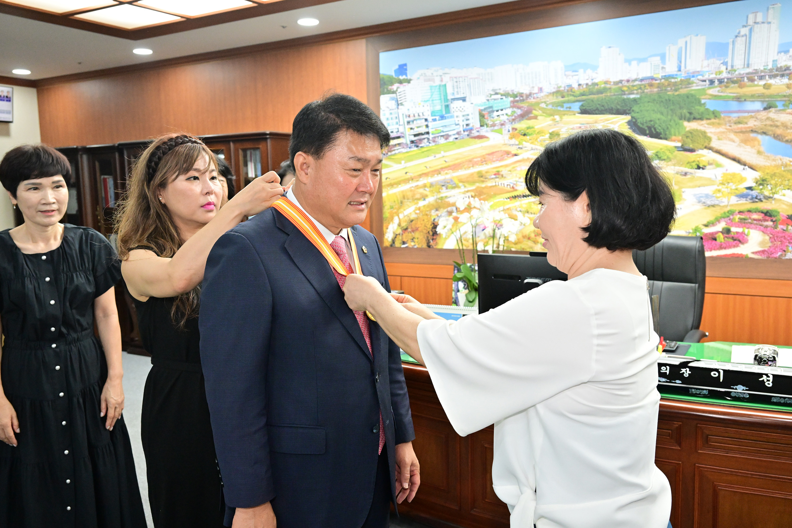 이성룡 의장, 민족통일울산광역시협의회(회장 이정민) 의장실 내방5