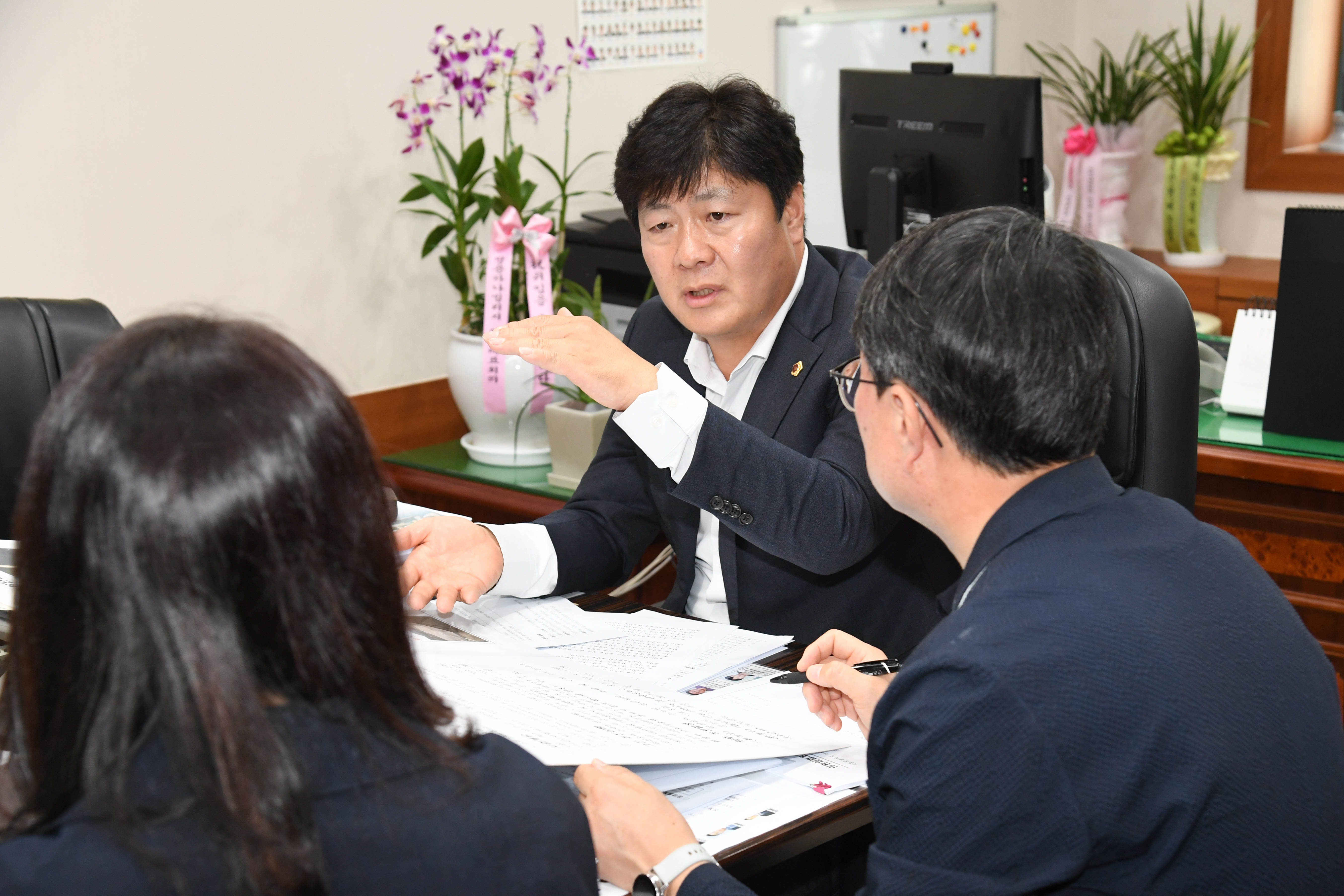 공진혁 의회운영위원장, 회야댐 리모델링(수문설치) 사업 기후대응댐 선정 관련 업무보고3