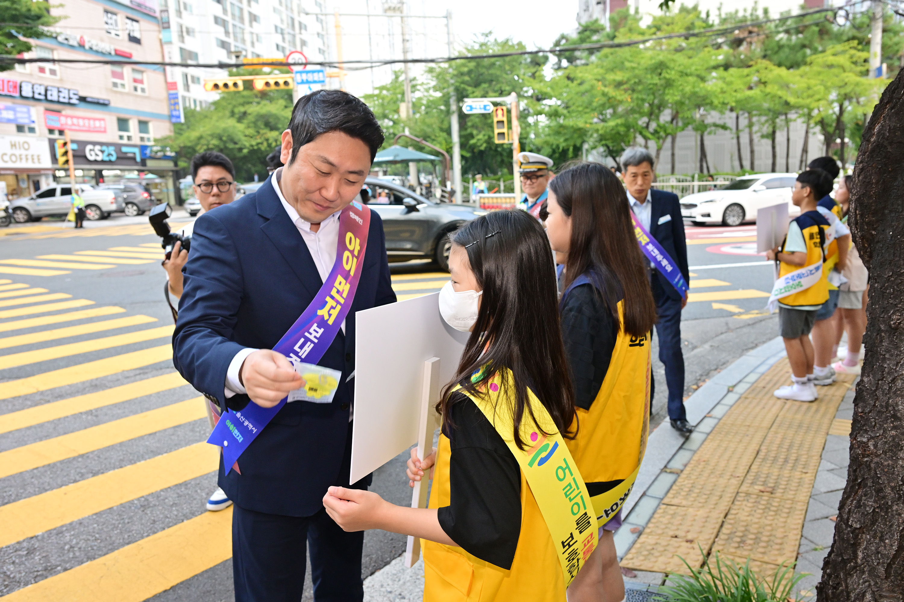 의장 직무대리 김종섭 부의장, 어린이 교통안전 캠페인 2