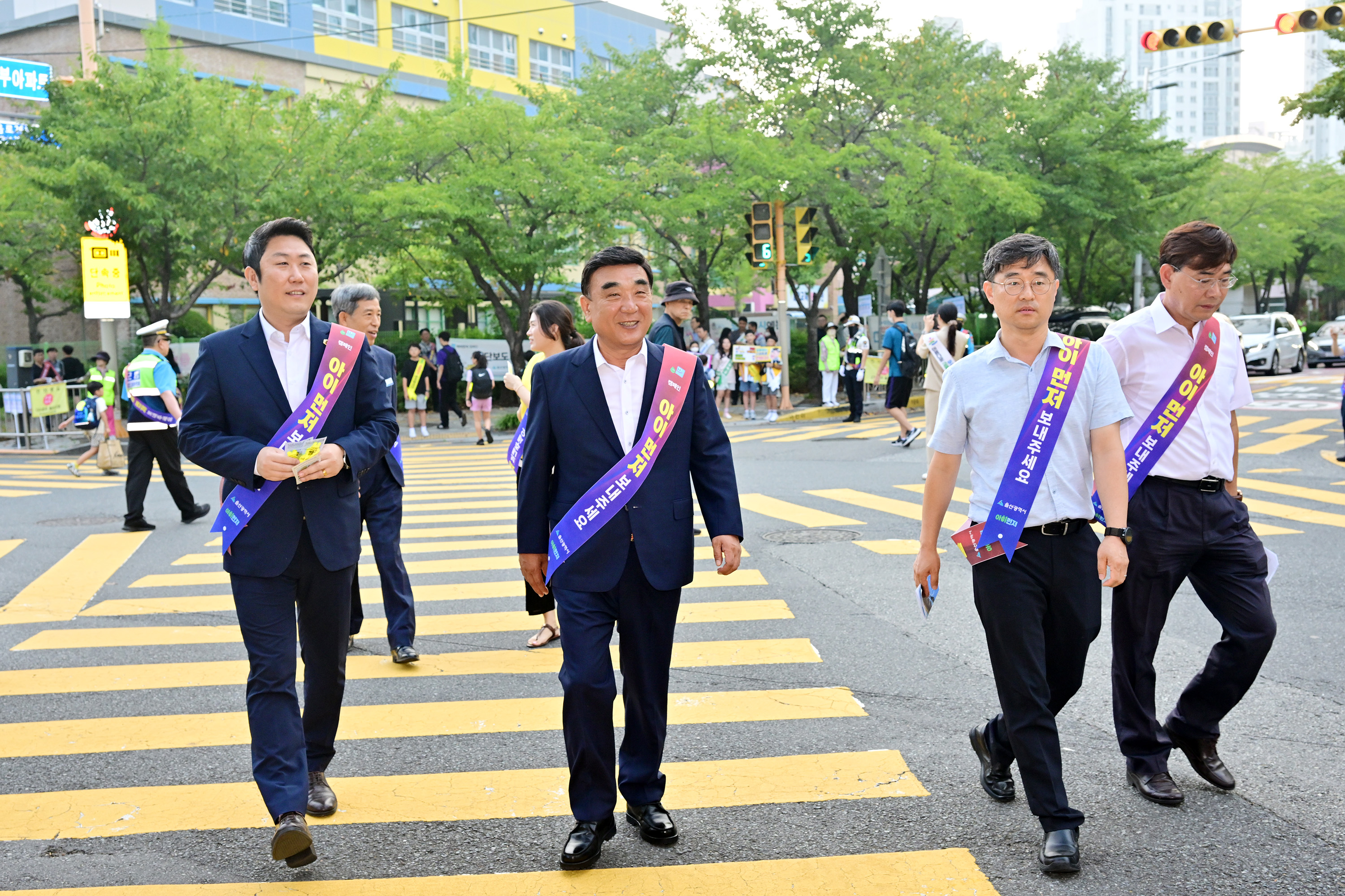 의장 직무대리 김종섭 부의장, 어린이 교통안전 캠페인 8