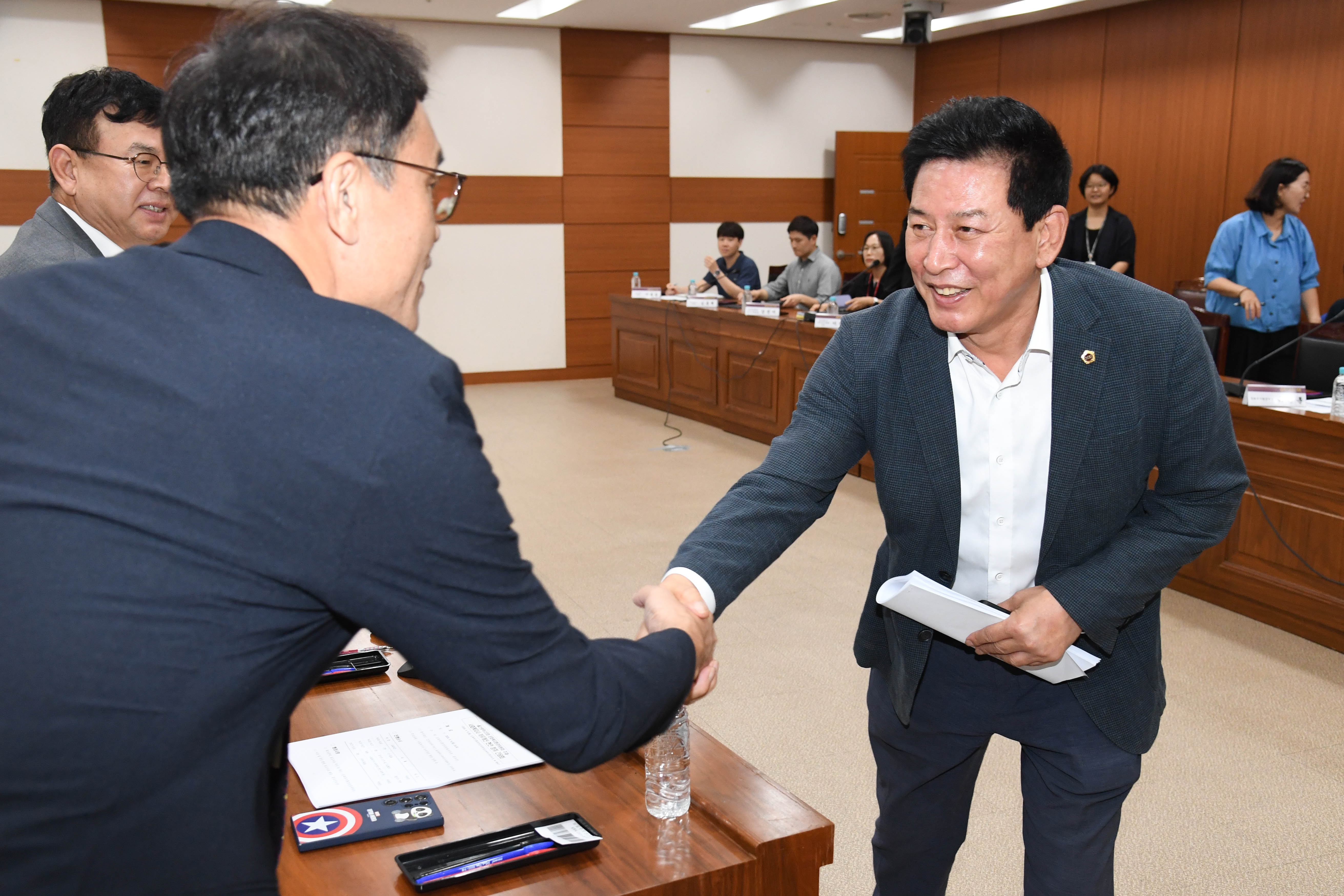 홍유준 문화복지환경위원장, 사회복지사 처우개선 현안 청취 간담회9