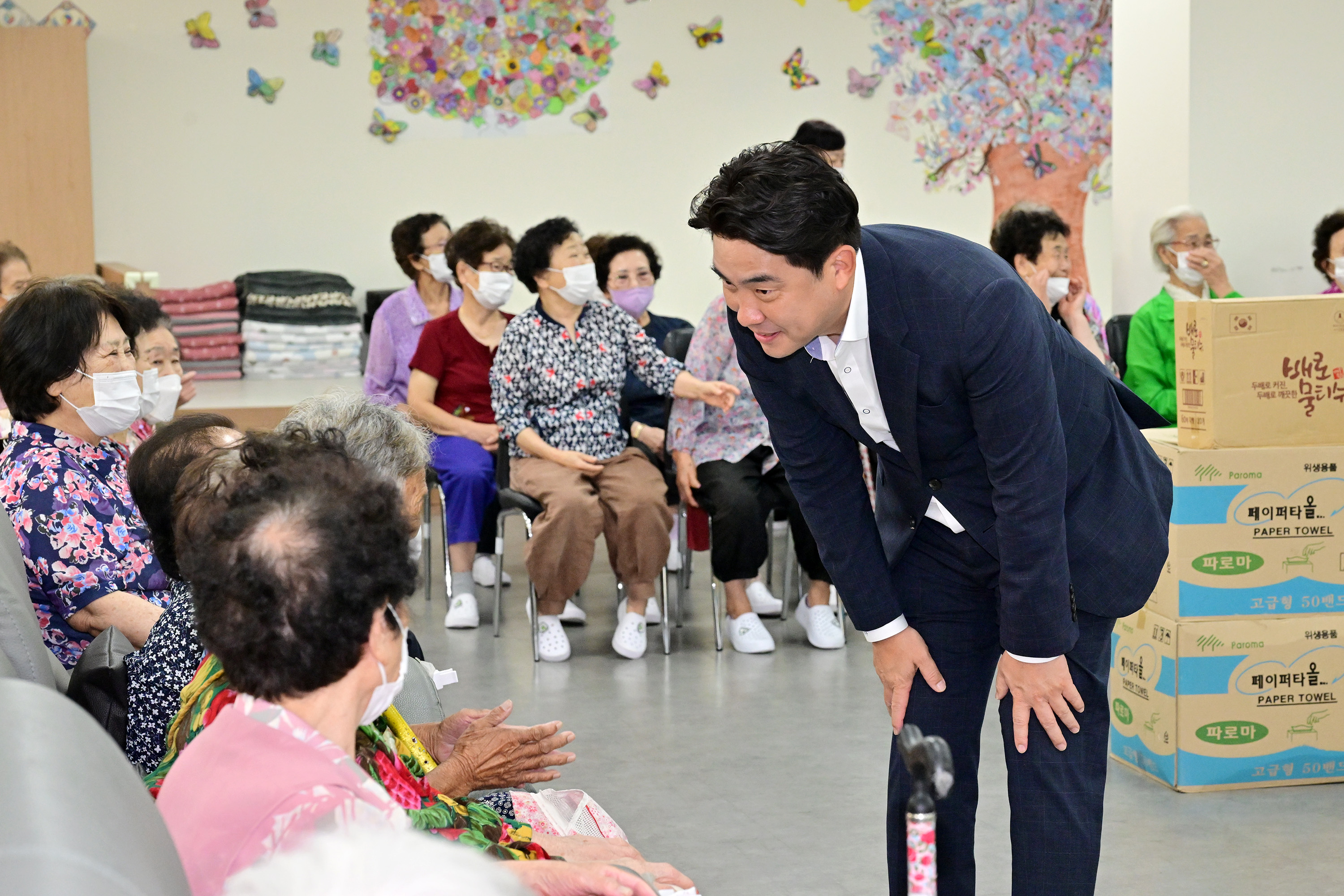 공진혁 의회운영위원장·홍성우·김종훈 의원, 추석맞이 사회복지시설 위문8