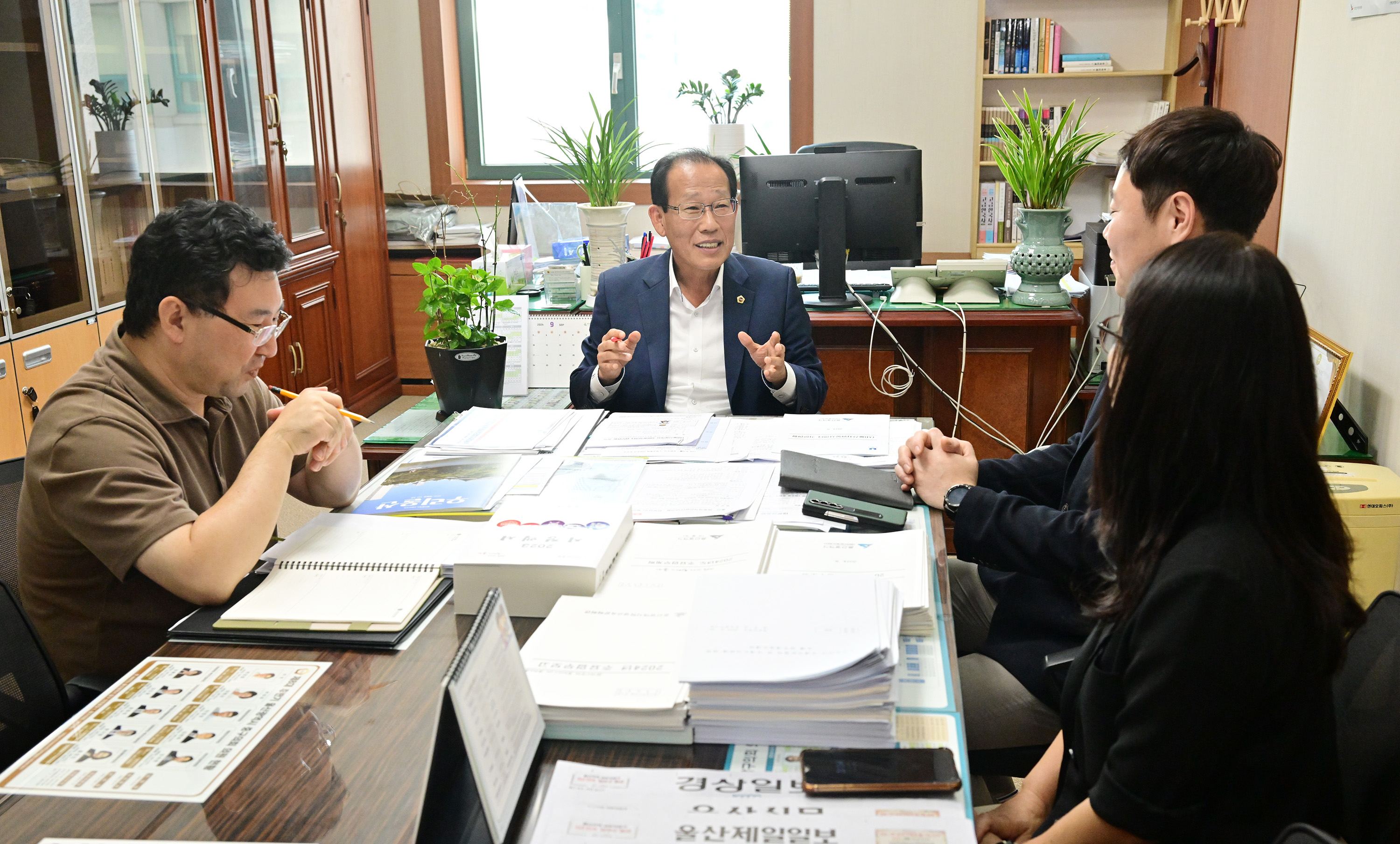 강대길 의원, 울산광역시 자원봉사센터 업무현황 청취4