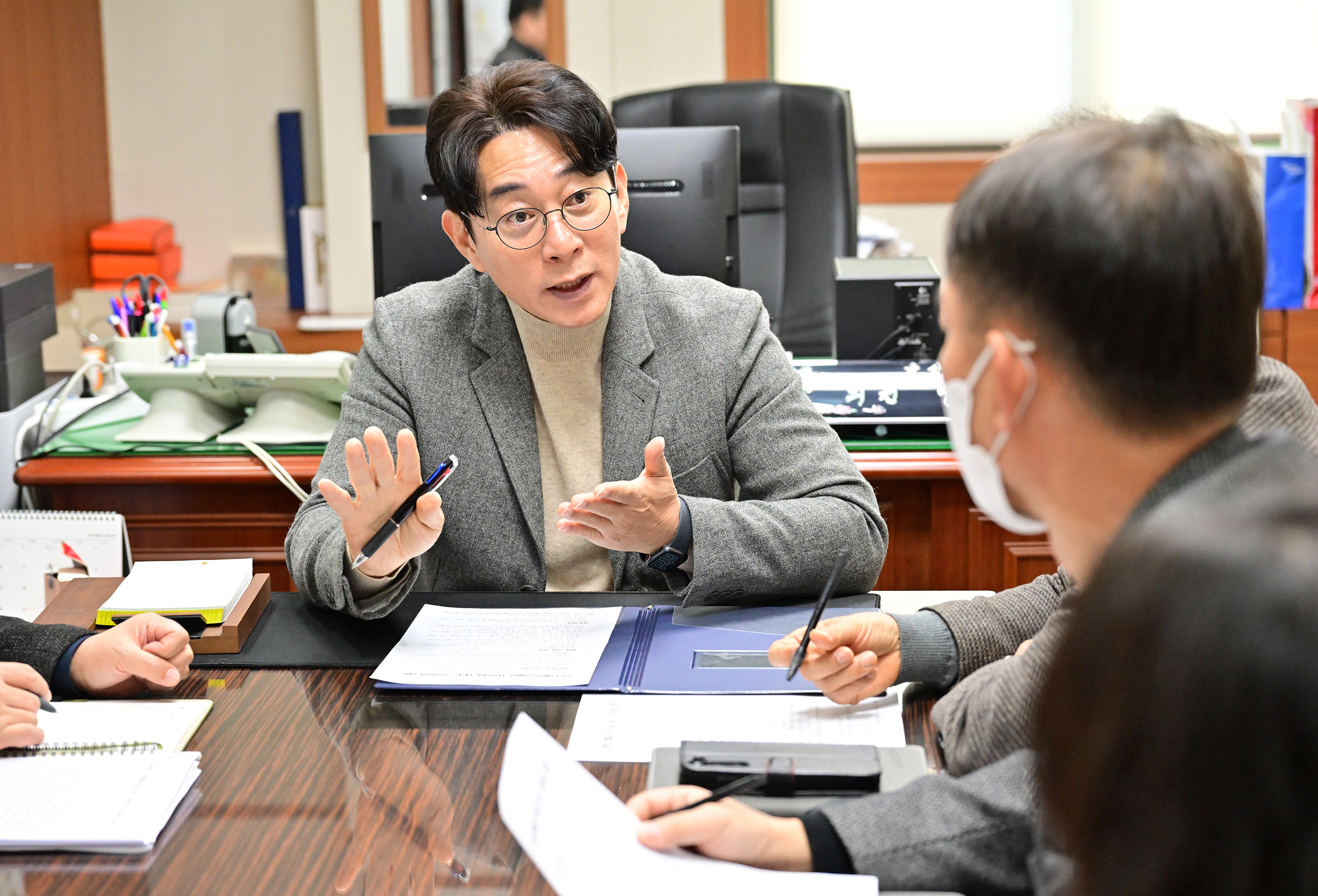 방인섭 의원, 해양오염물질 저장사업에 민간업체 진출가능성 모색 간담회2