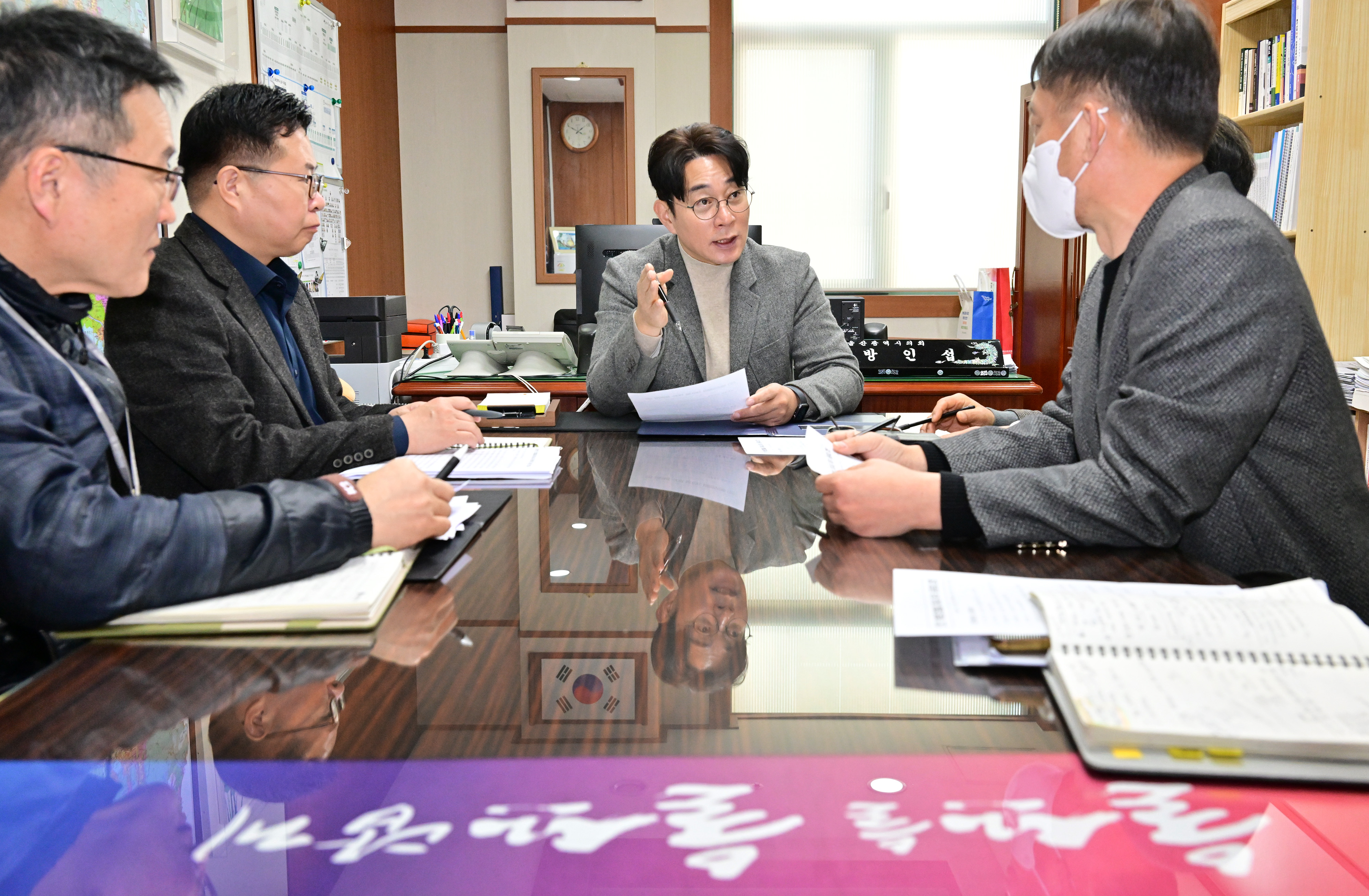 방인섭 의원, 해양오염물질 저장사업에 민간업체 진출가능성 모색 간담회7