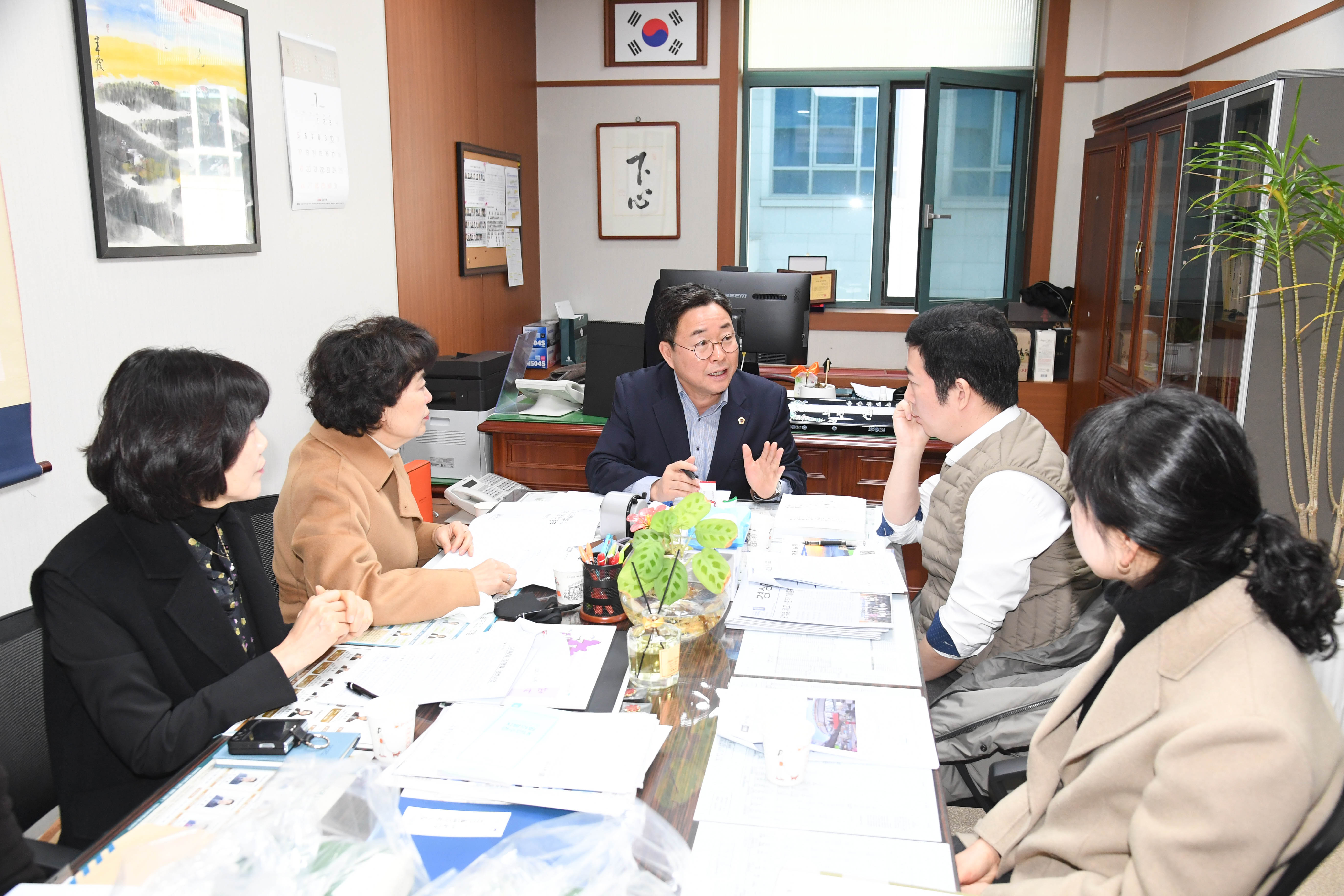 권태호 의원, 중구 명물 시계탑 사거리 기차 재운행에 따른 신년 업무협의 간담회6