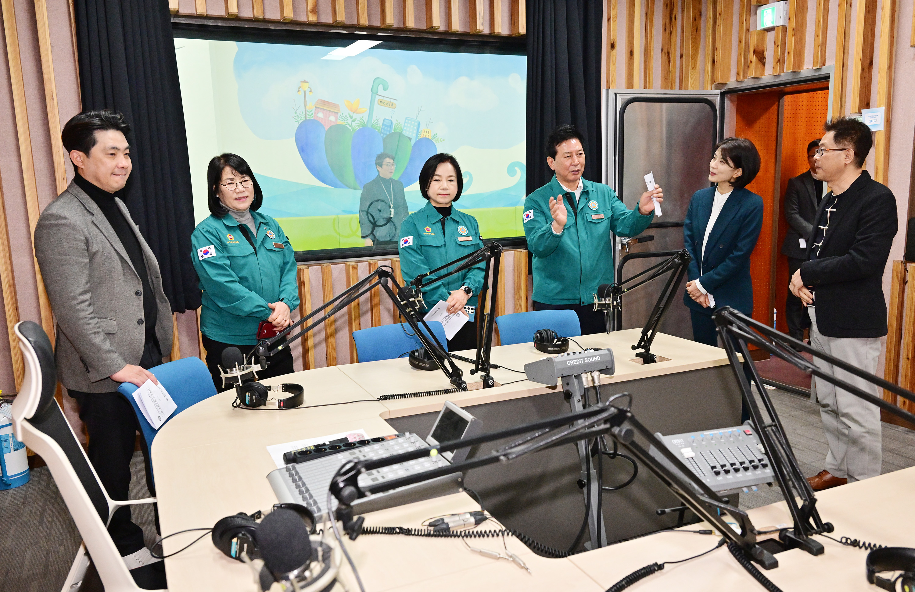 문화복지환경위원회, 울산시청자미디어센터 현장 방문11