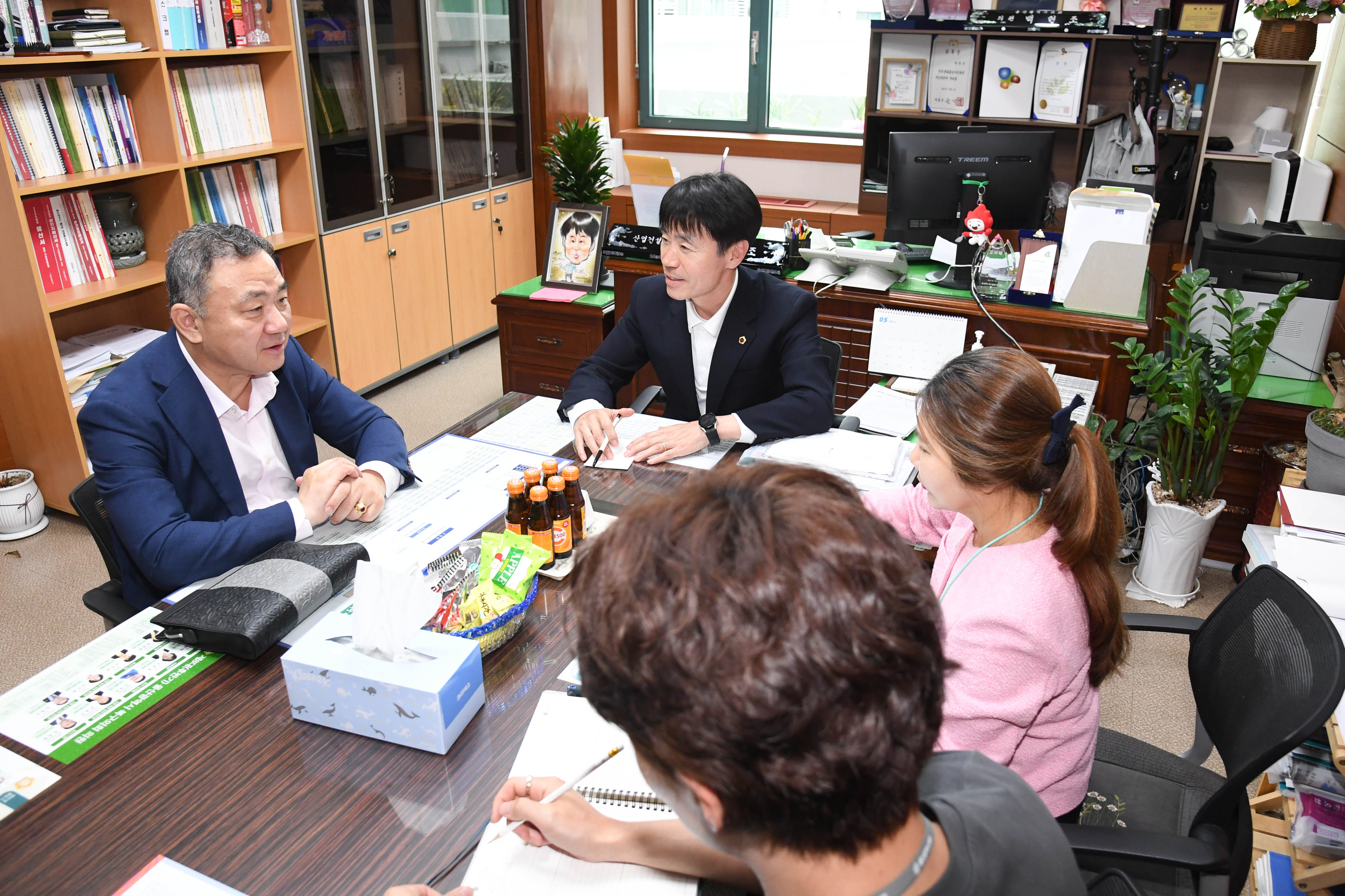 백현조 산업건설위원장, 수출 중소기업 현장 의견 청취2