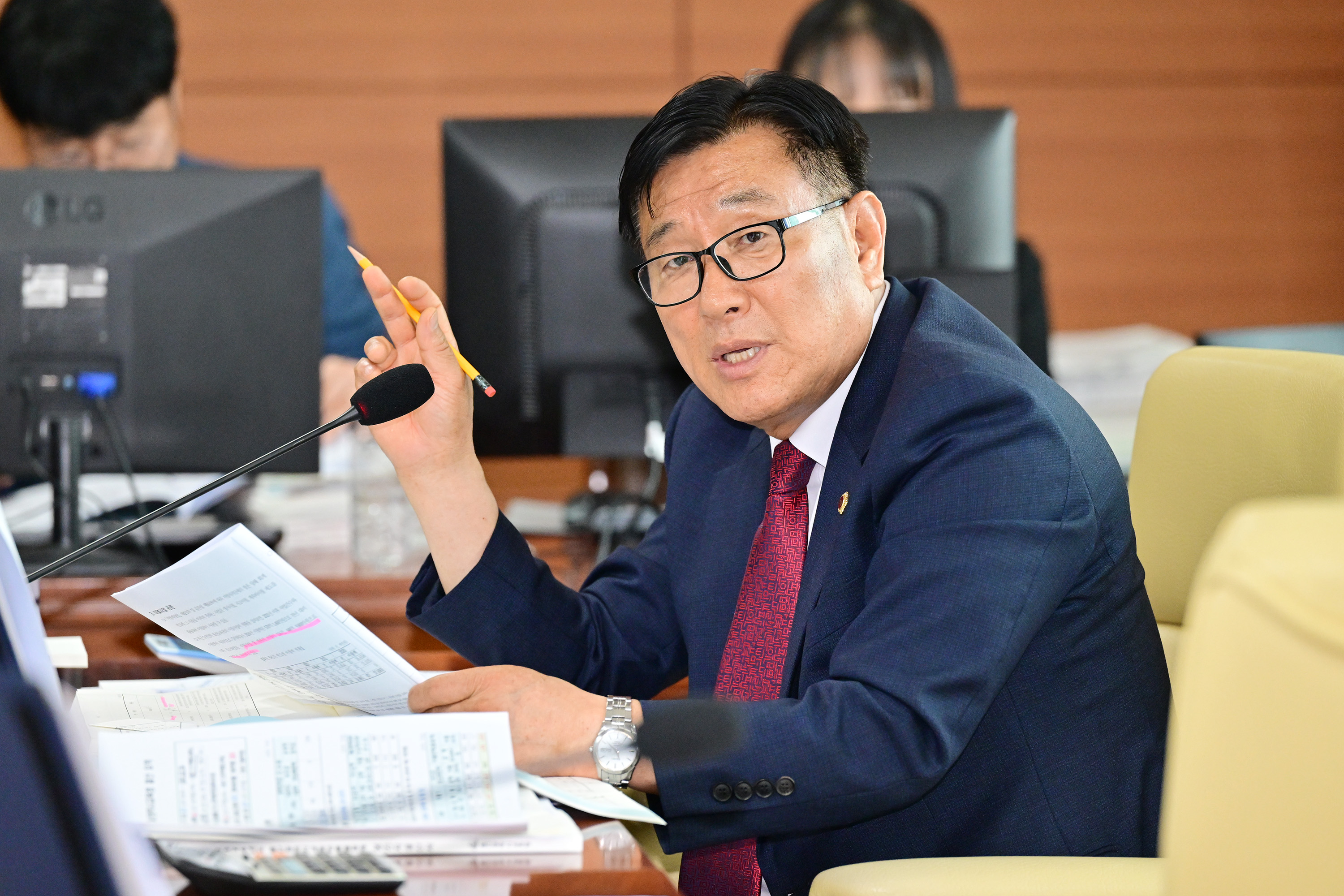 교육위원회, 2024회계연도 교육청 결산 및 예비비 지출 승인의 건 심사8