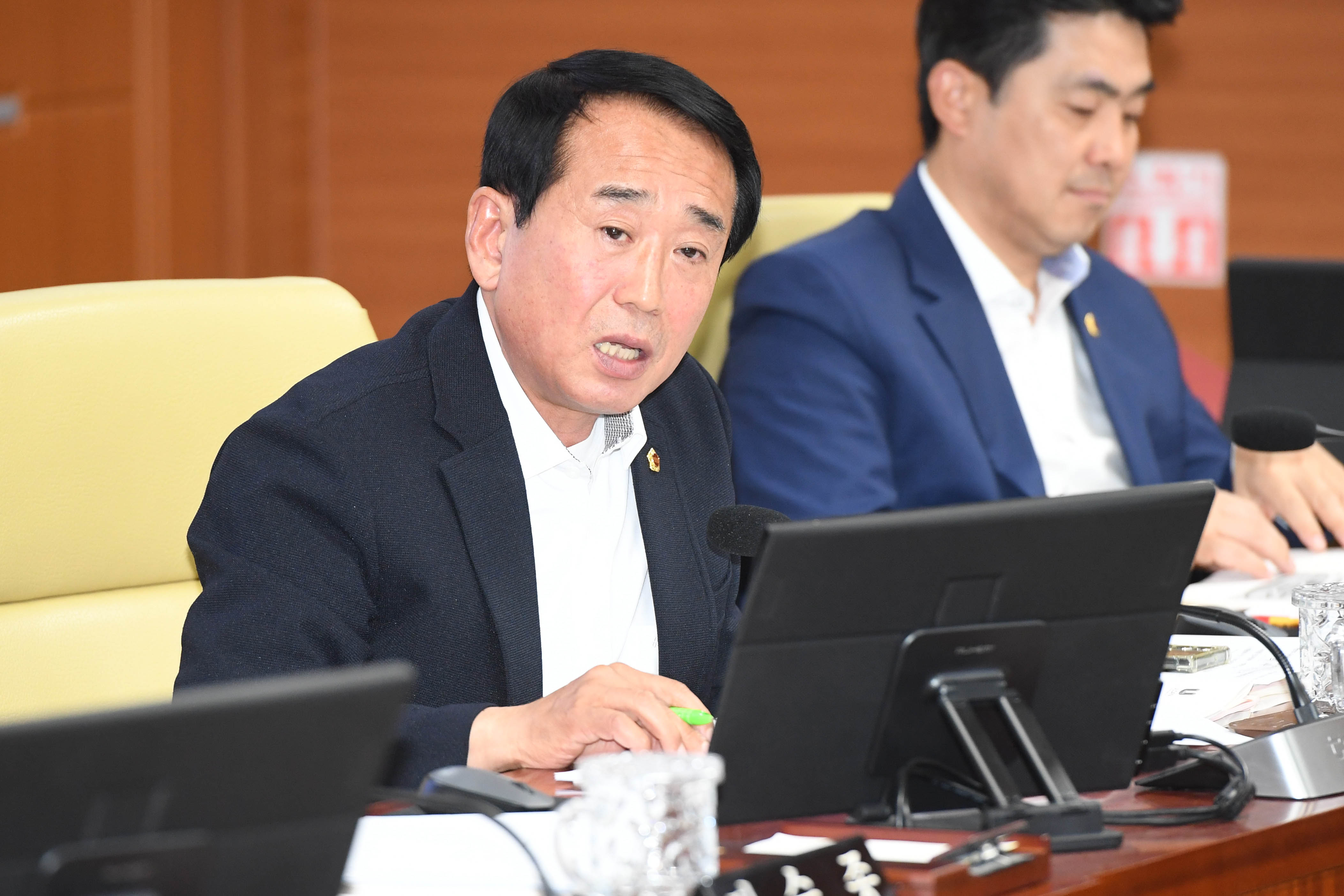 예산결산특별위원회, 제257회 제1차 정례회 제1차 예산결산특별위원회11