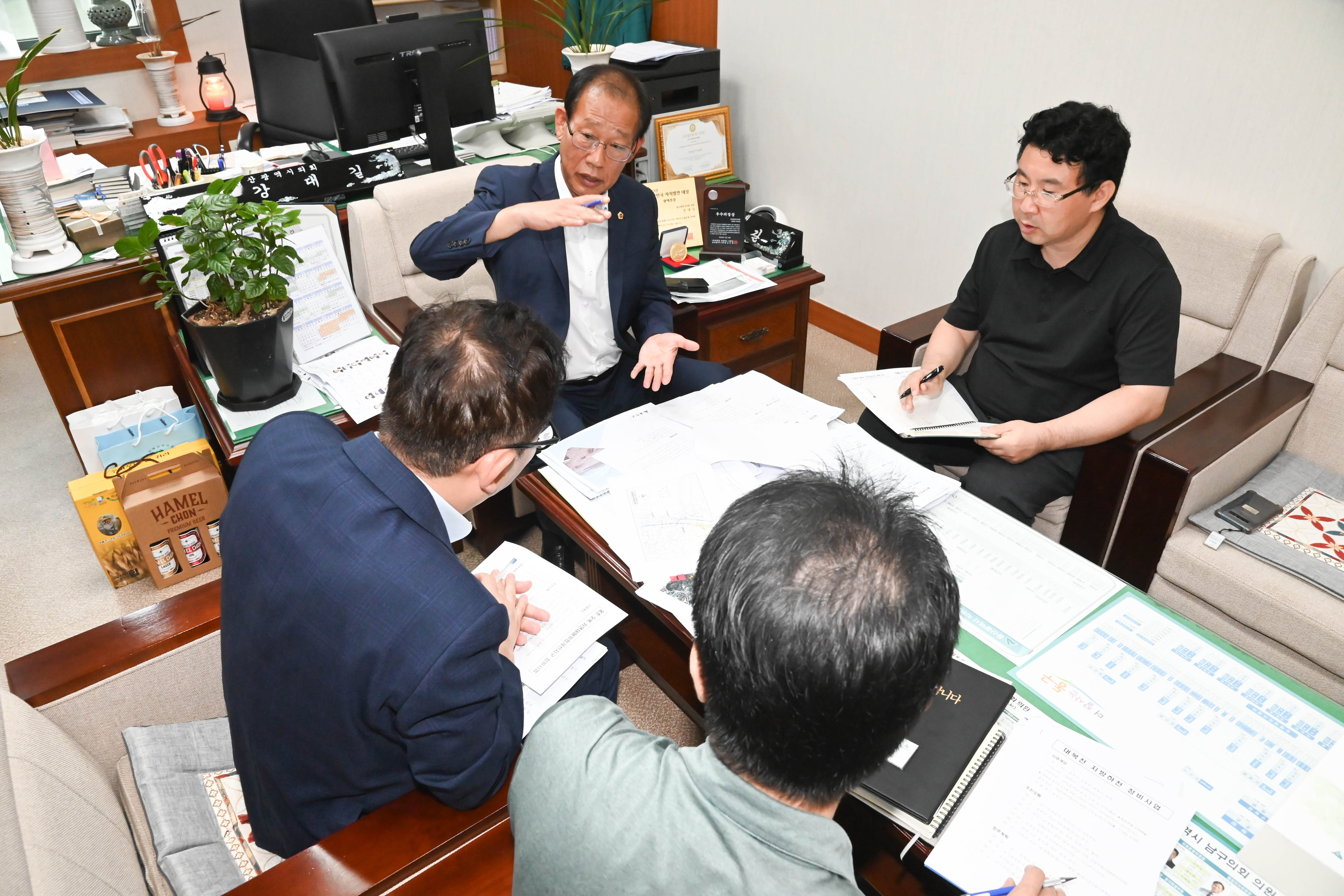 강대길 의원, 웅촌면 대복천 지방하천 정비사업 현황 청취5