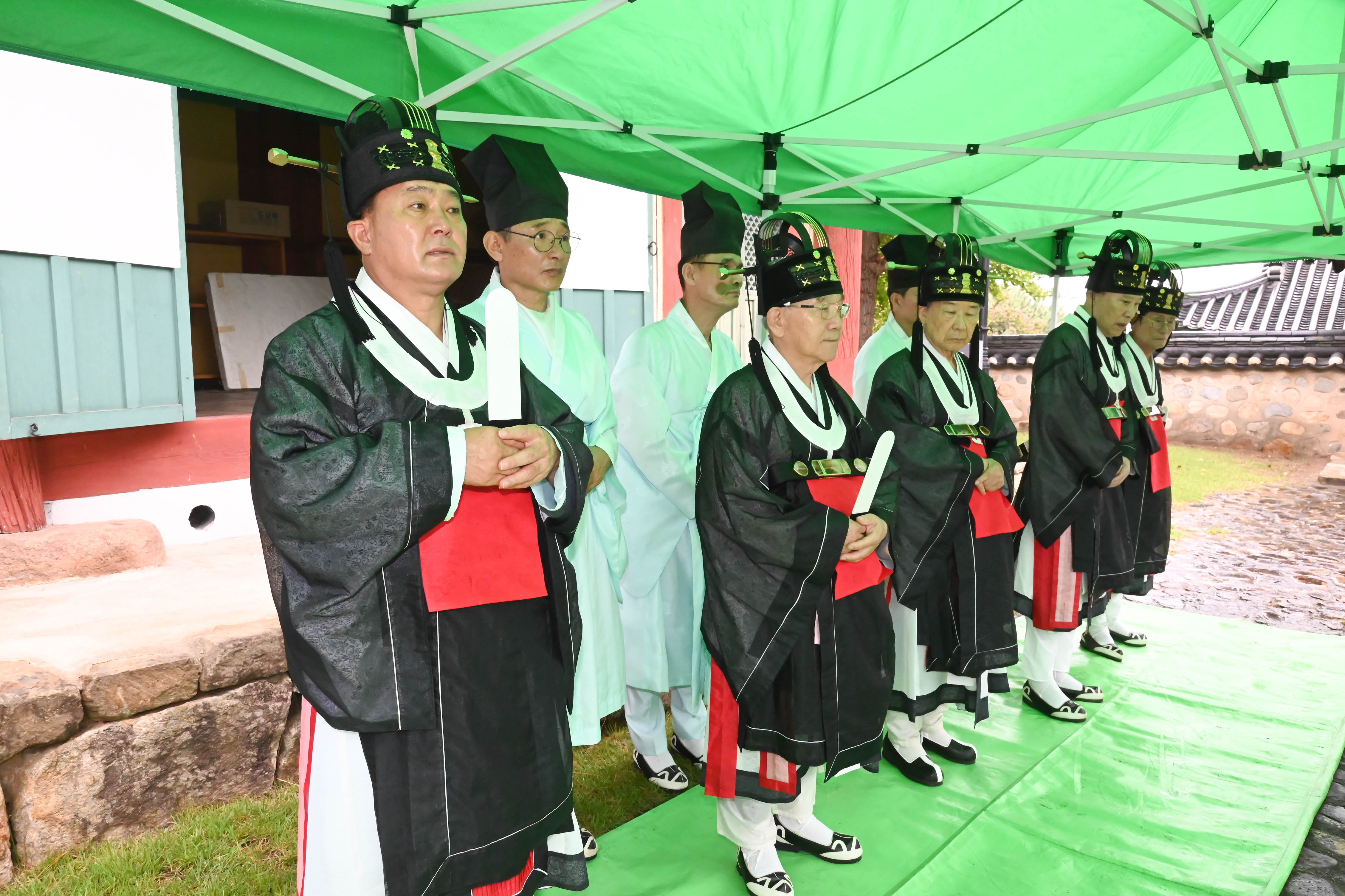 이성룡 의장, 2025년 울산향교 추기석전2