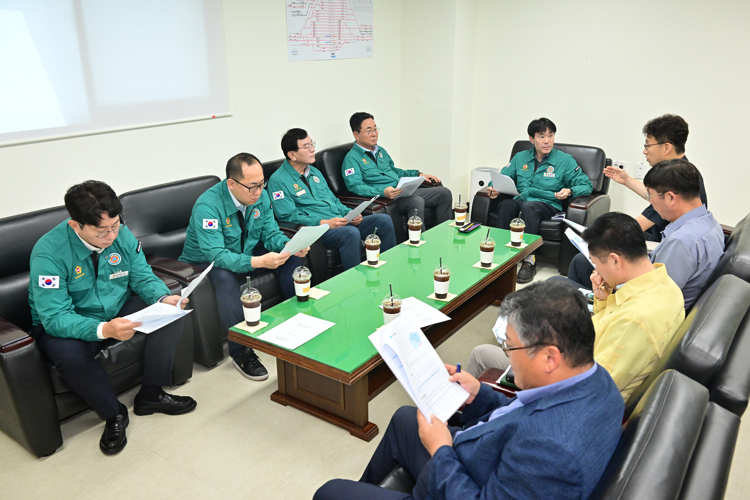 산업건설위원회, 태화강역·농수산물도매시장 현장 점검8