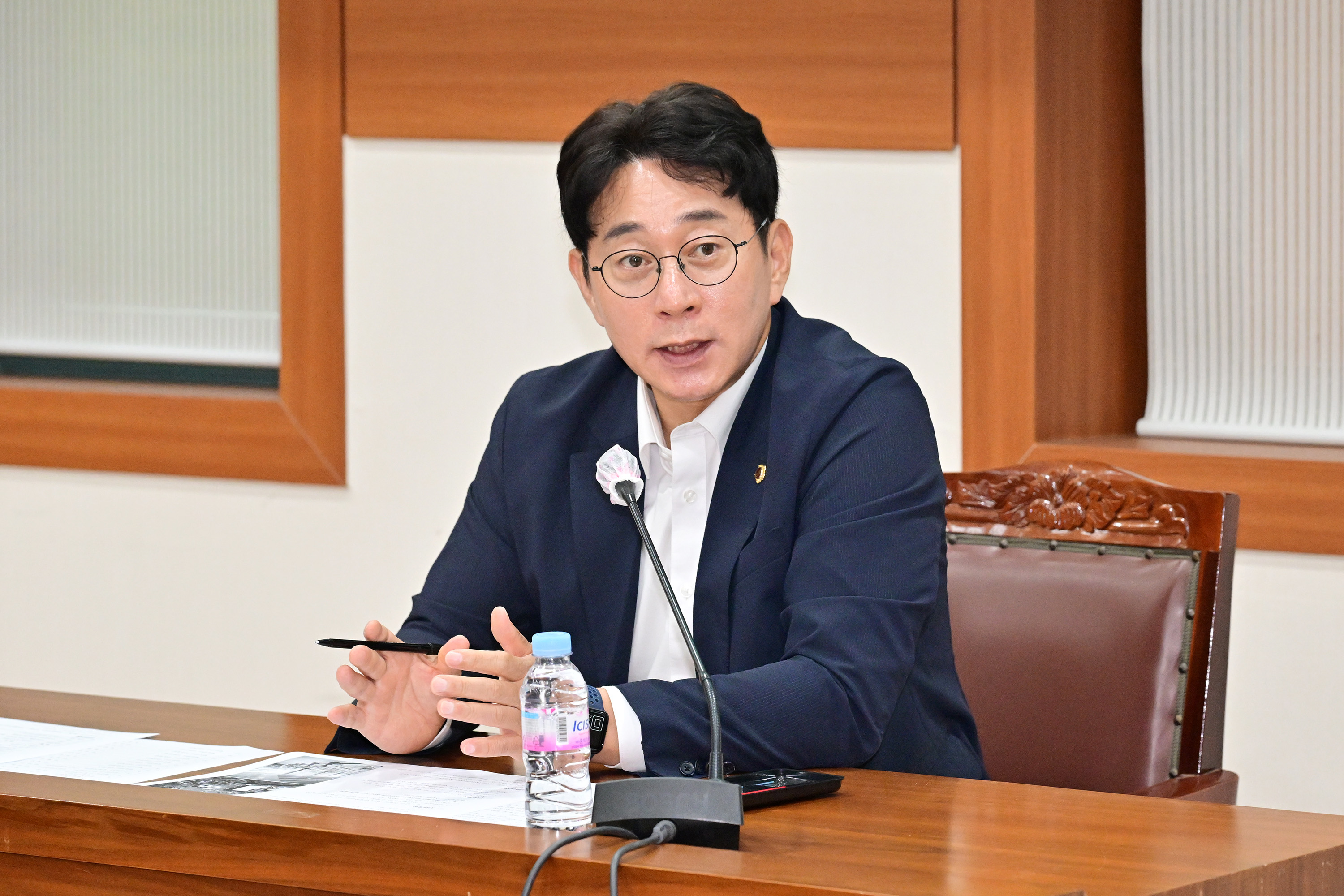 방인섭 예산결산위원장, 남구 국민체육센터 환경개선 예산확보를 위한 간담회7
