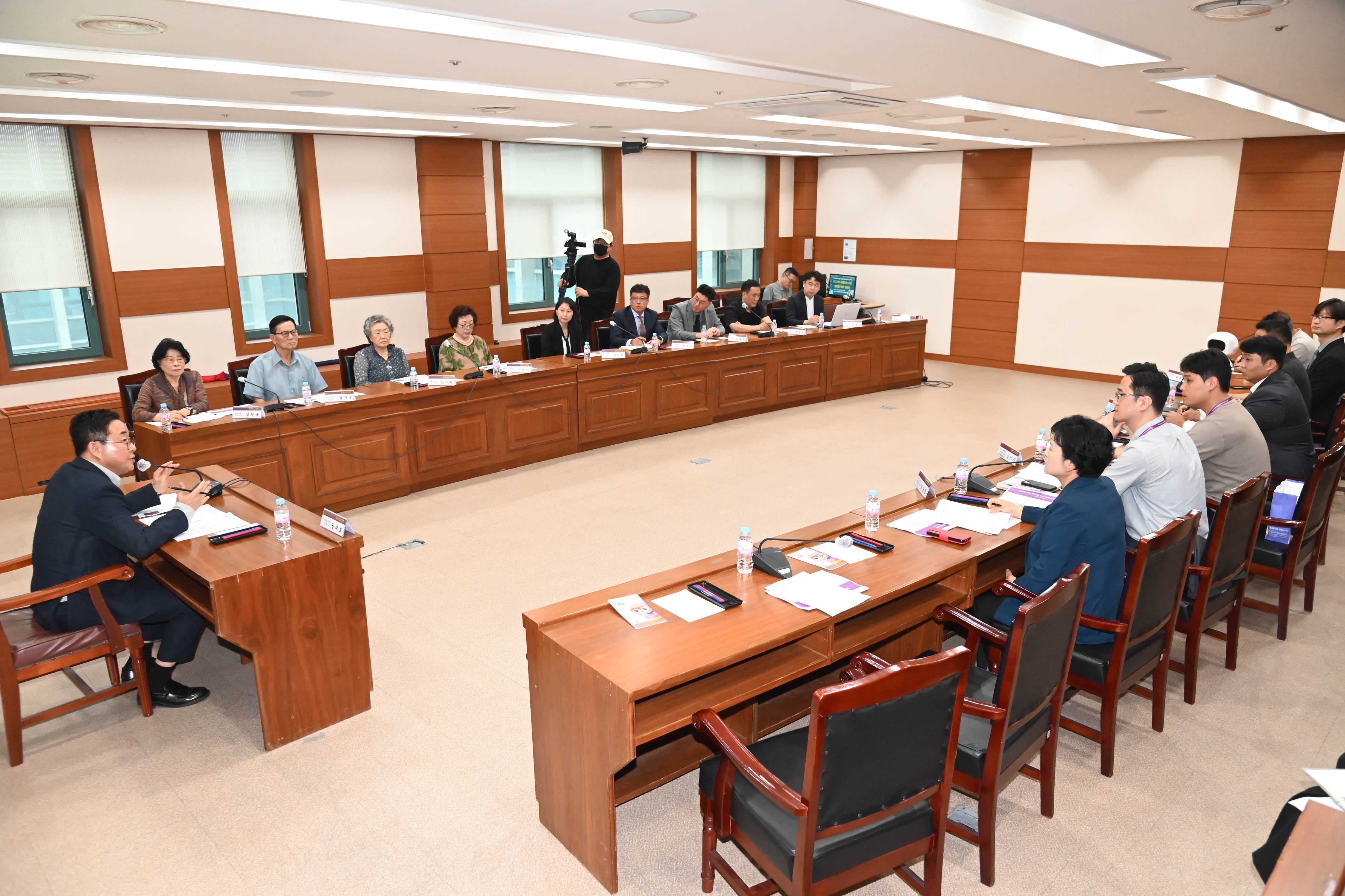 권태호 의원, ICT기반 고령친화 산업 발전을 위한 간담회9