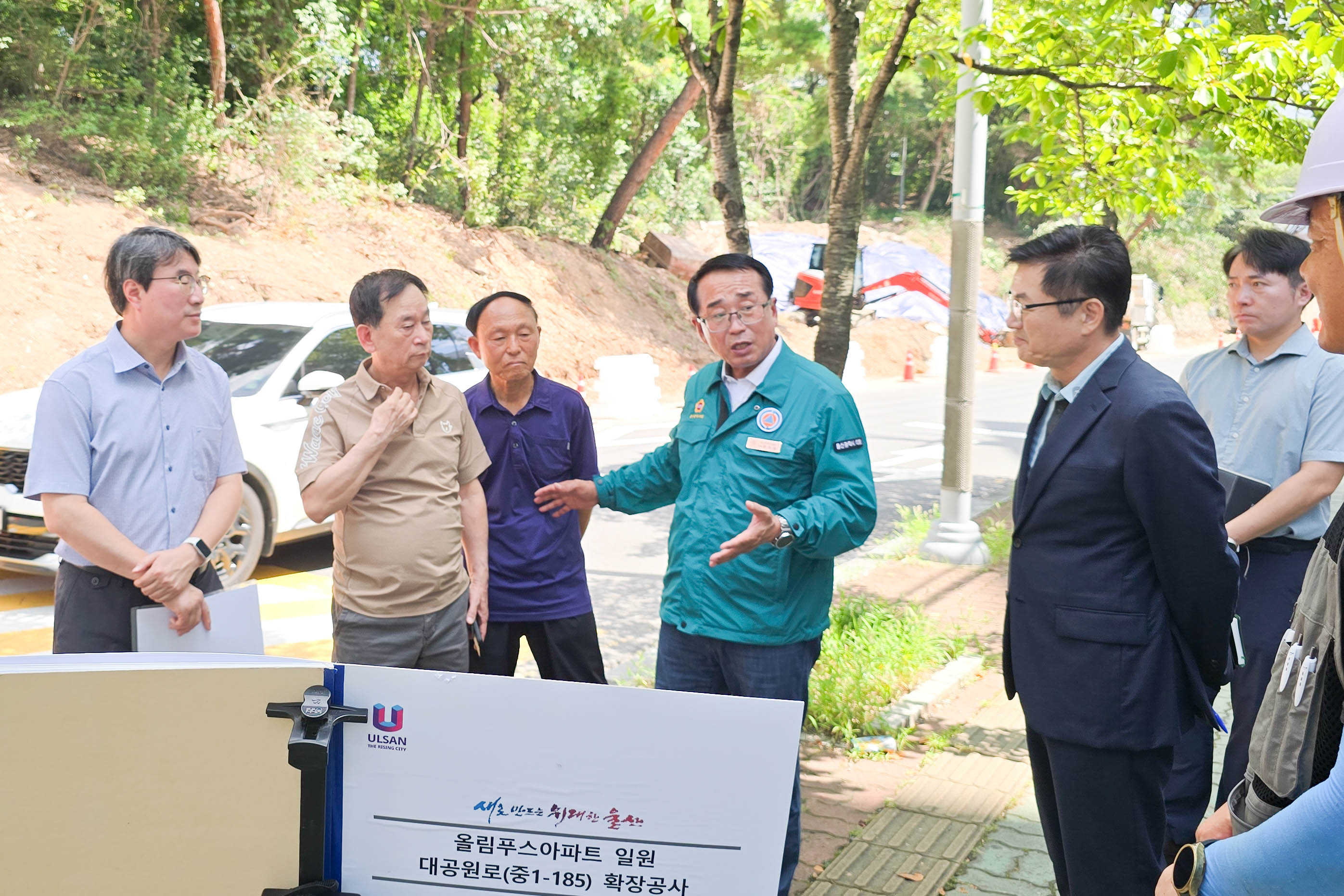 안수일 의원, 신정동 올림푸스 아파트 일원 도로 확장’ 본격 추진에 따른 학생 통학 안전대책 집중 논의 1