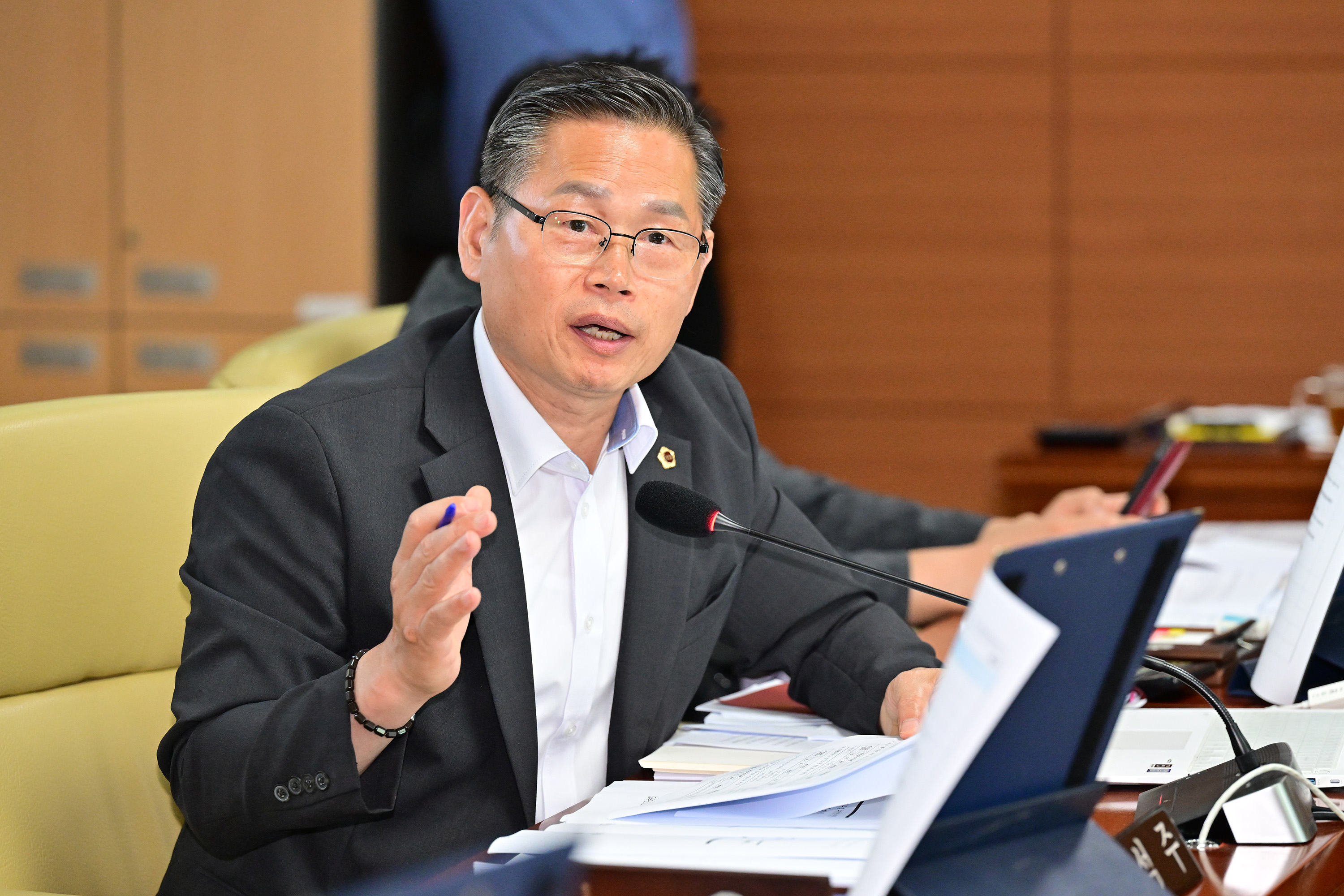 교육위원회, 조례안 심사5