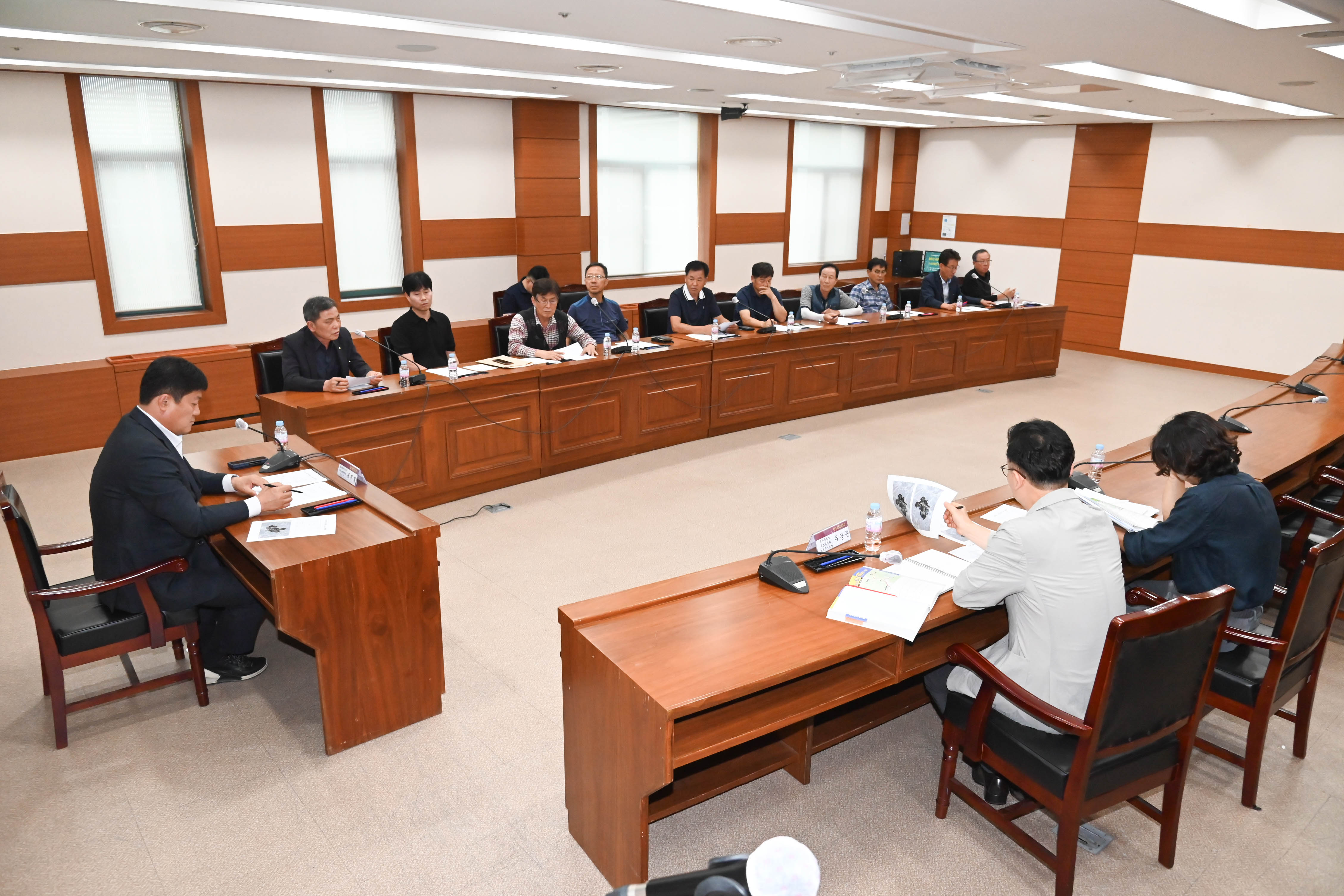 공진혁 의회운영위원장, 울주군 웅촌면 마을버스 노선개선 주민간담회10