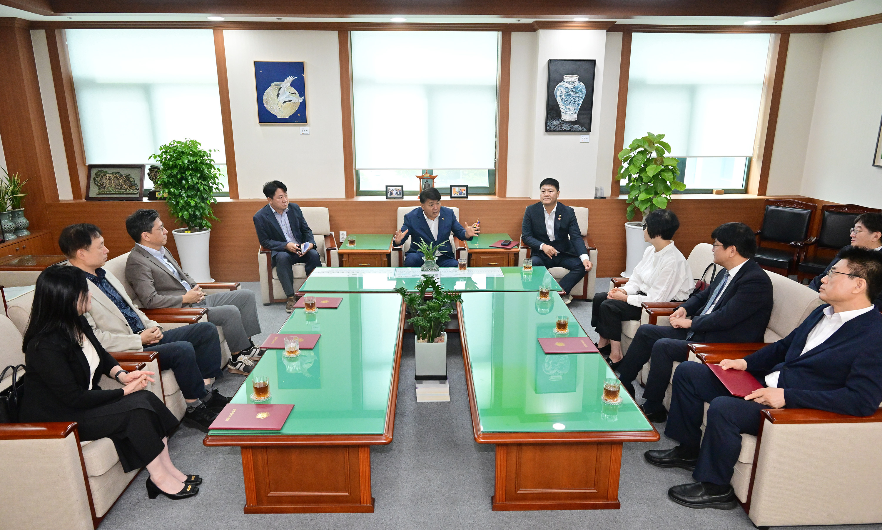 울산광역시의회, 조례 입법평가 위원 위촉 및 연구용역 중간보고회12