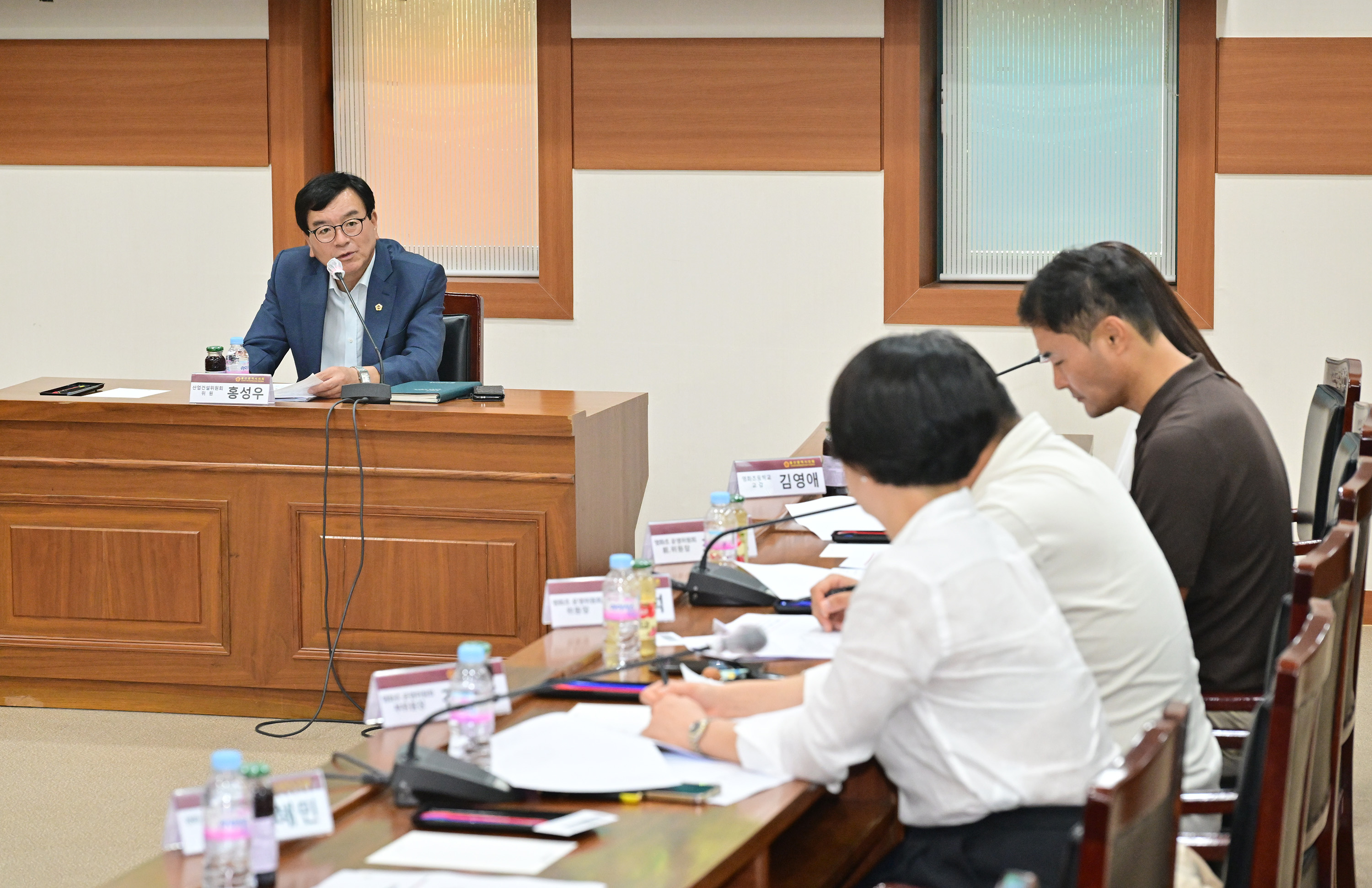 홍성우 의원, 영화초 학교복합시설 추진 관련 간담회3