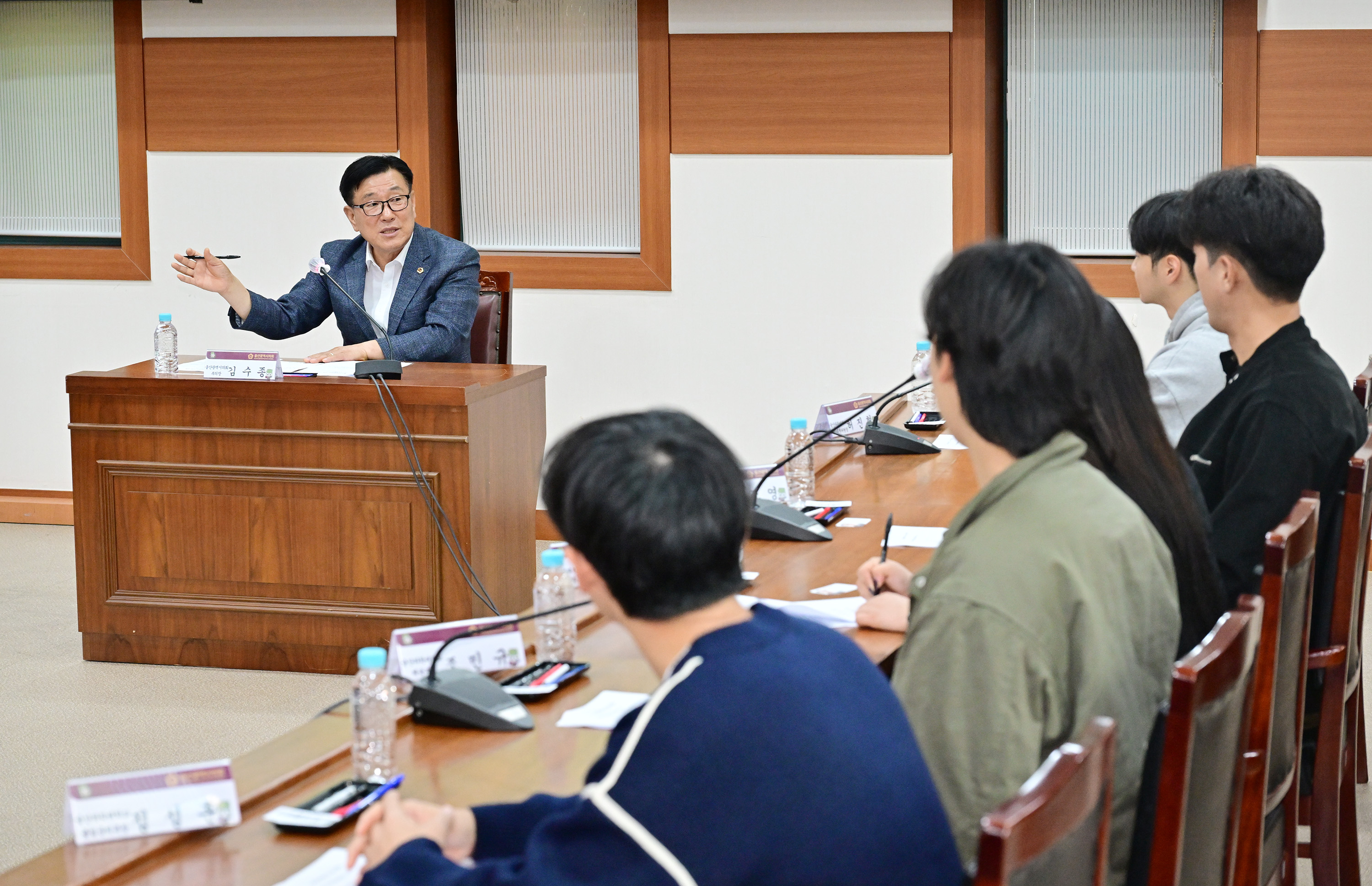 김수종 부의장, 울산과학대 총학생회 비상대책위원회 의견 청취 간담회4