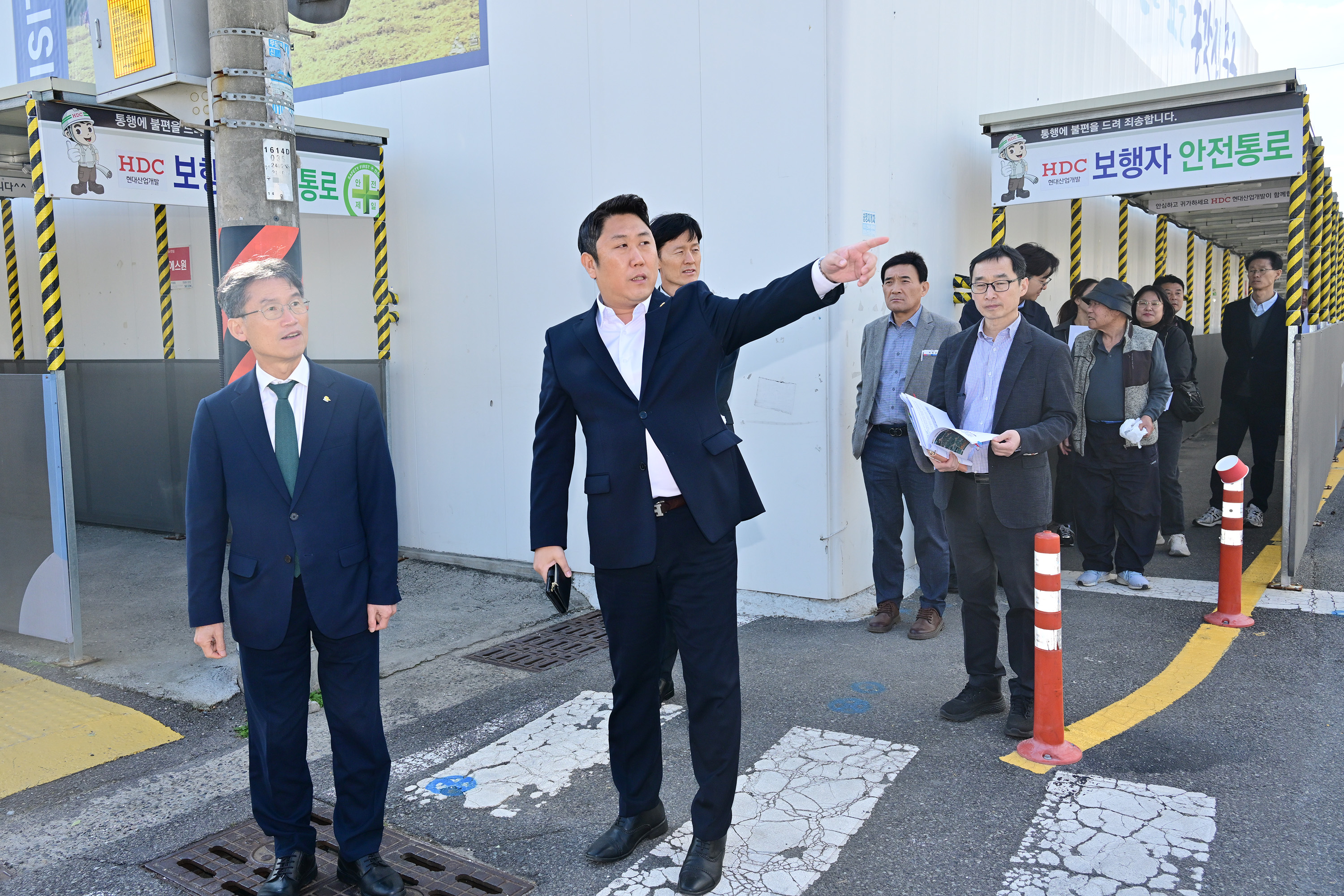 김종섭 부의장, 남외중학교 통학로 도보 점검9