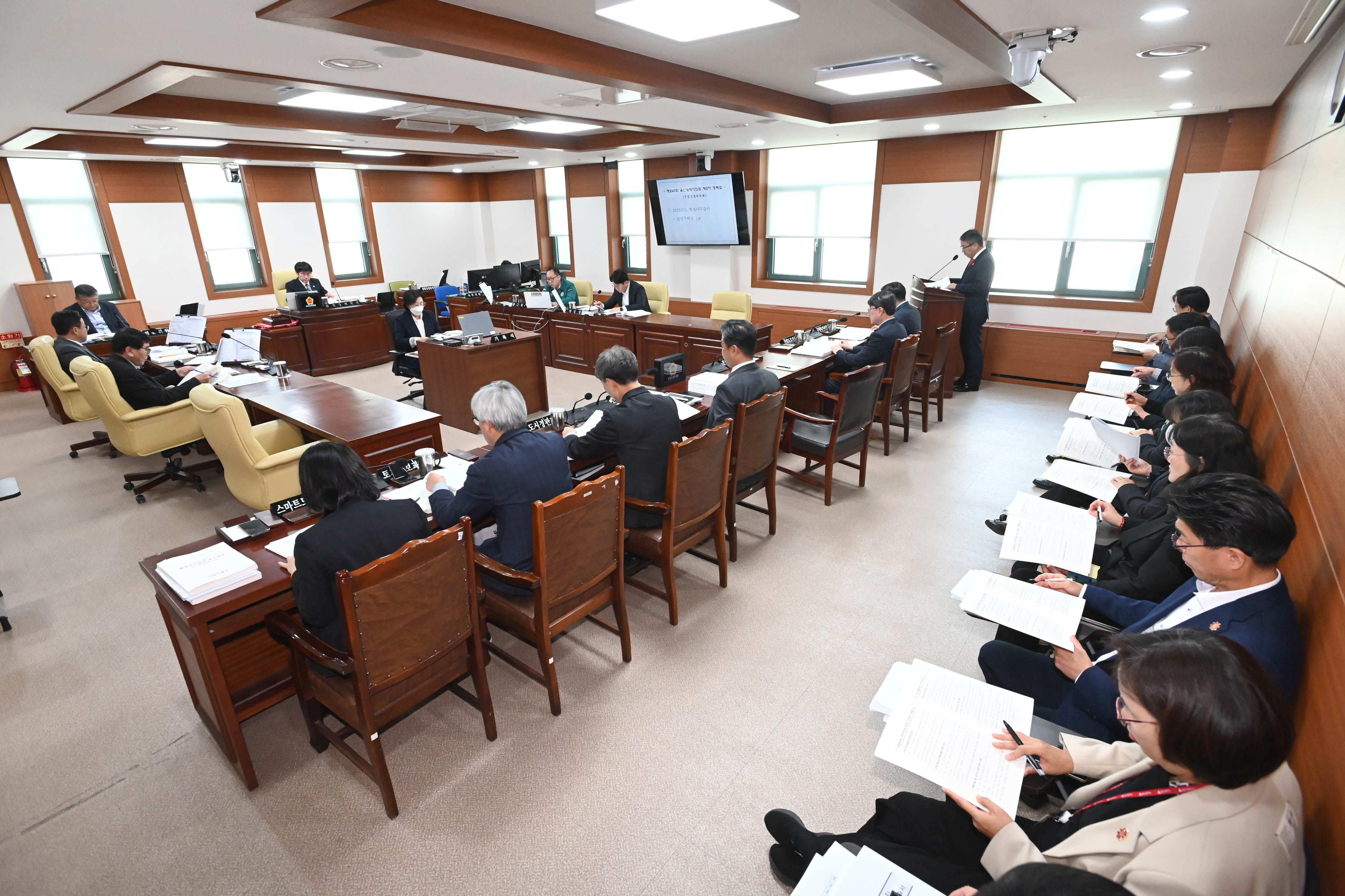 산업건설위원회, 건설주택국 소관 2025년도 행정사무감사3