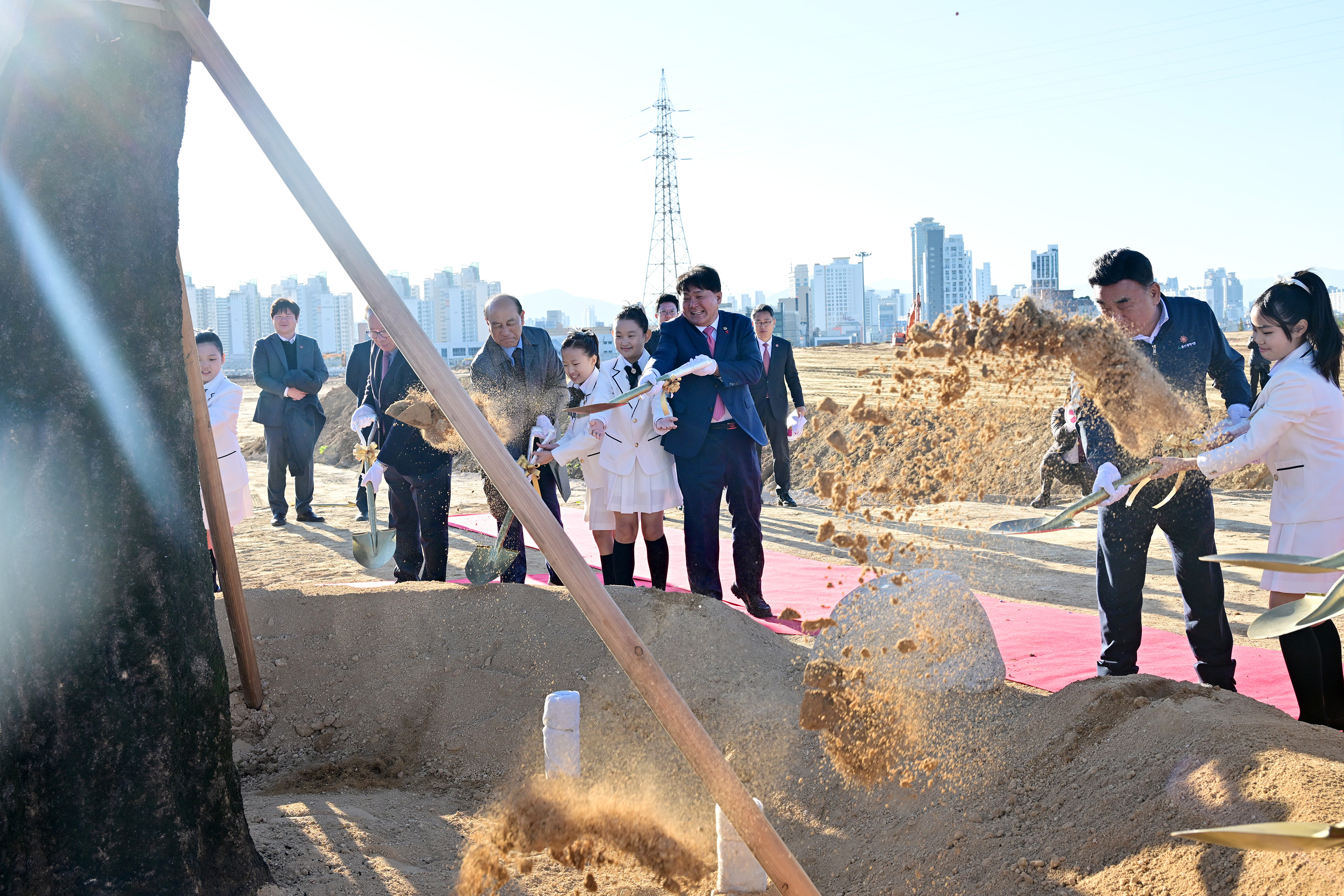 2028울산국제정원박람회 첫번째 정원수(으뜸나무) 식수 행사7