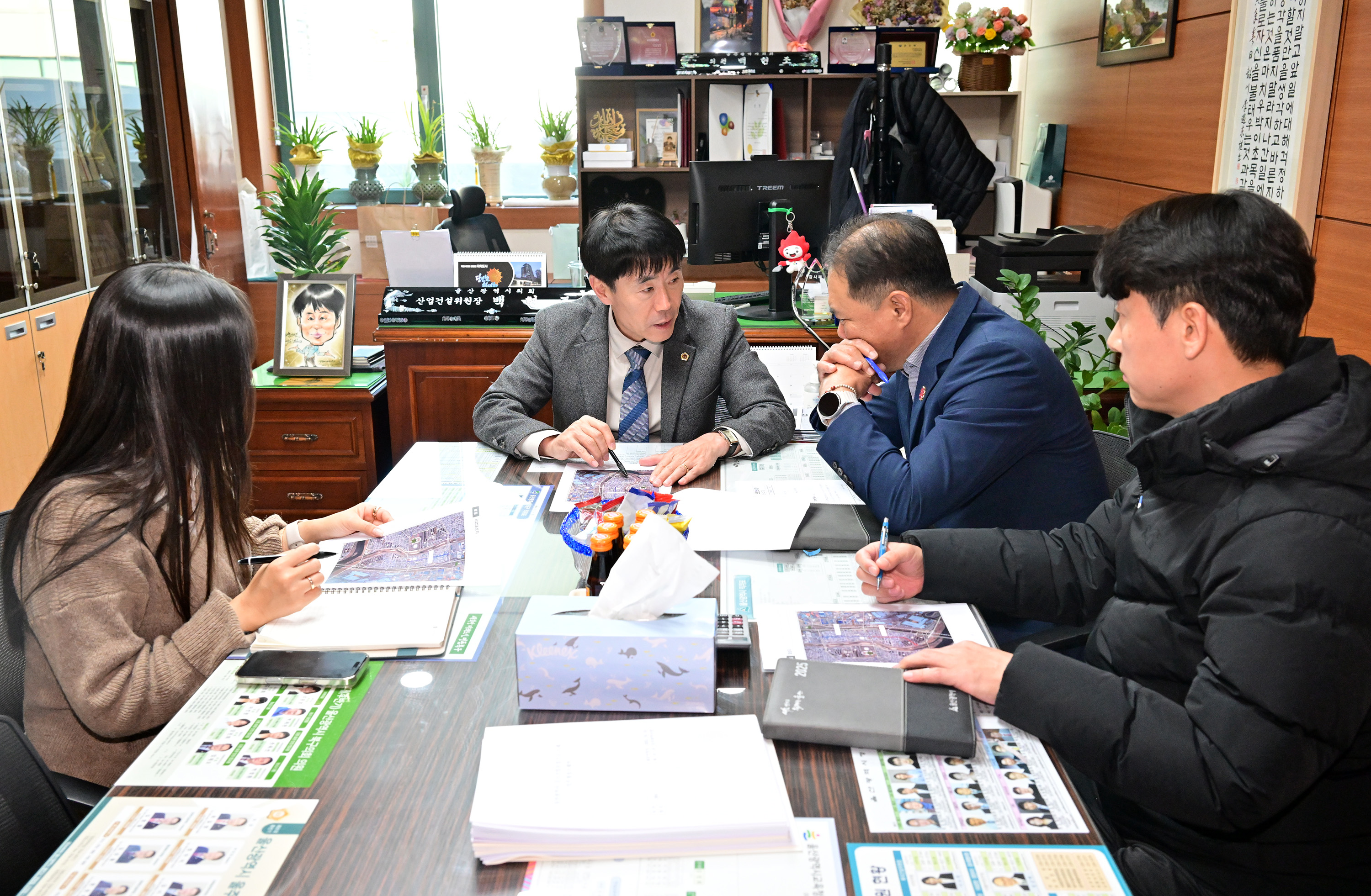 백현조 산업건설위원장, 진장·명촌 토지구획정리사업지구 도로정비사업 업무협의 간담회4