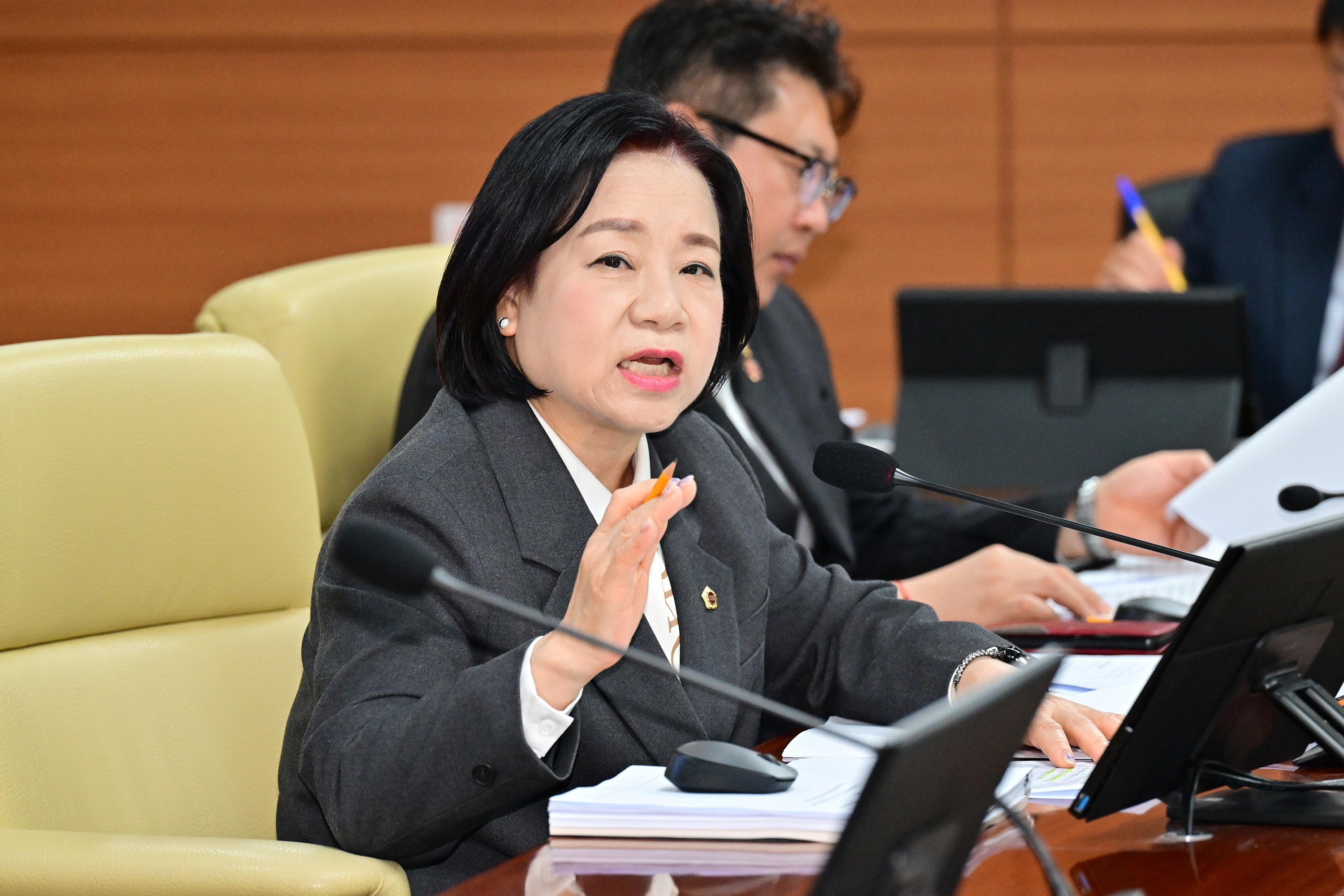 제260회 제2차 정례회 의회운영위원회 회의6