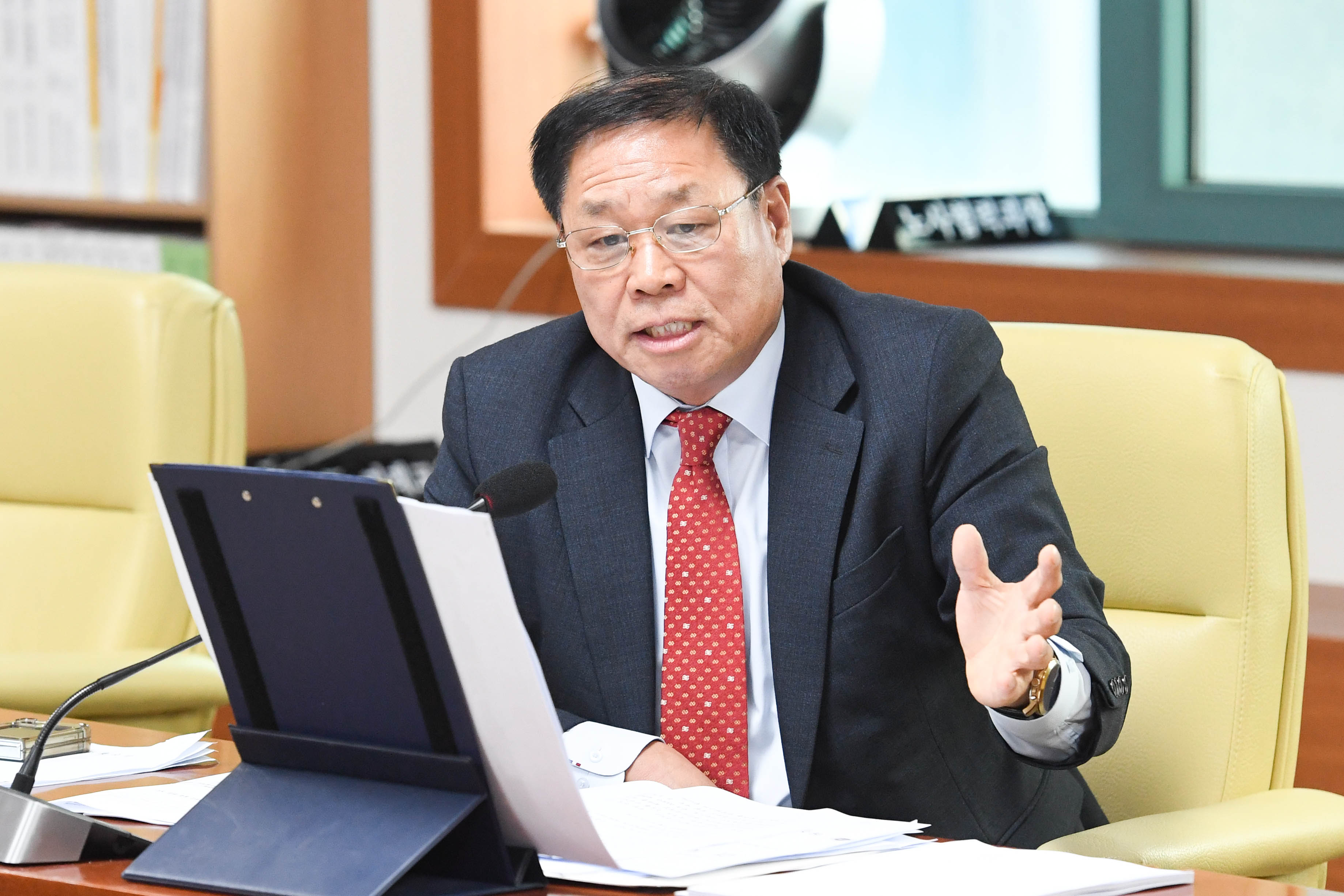 교육위원회, 울산광역시교육청 직장 내 괴롭힘 방지에 관한 조례안 등 심사9