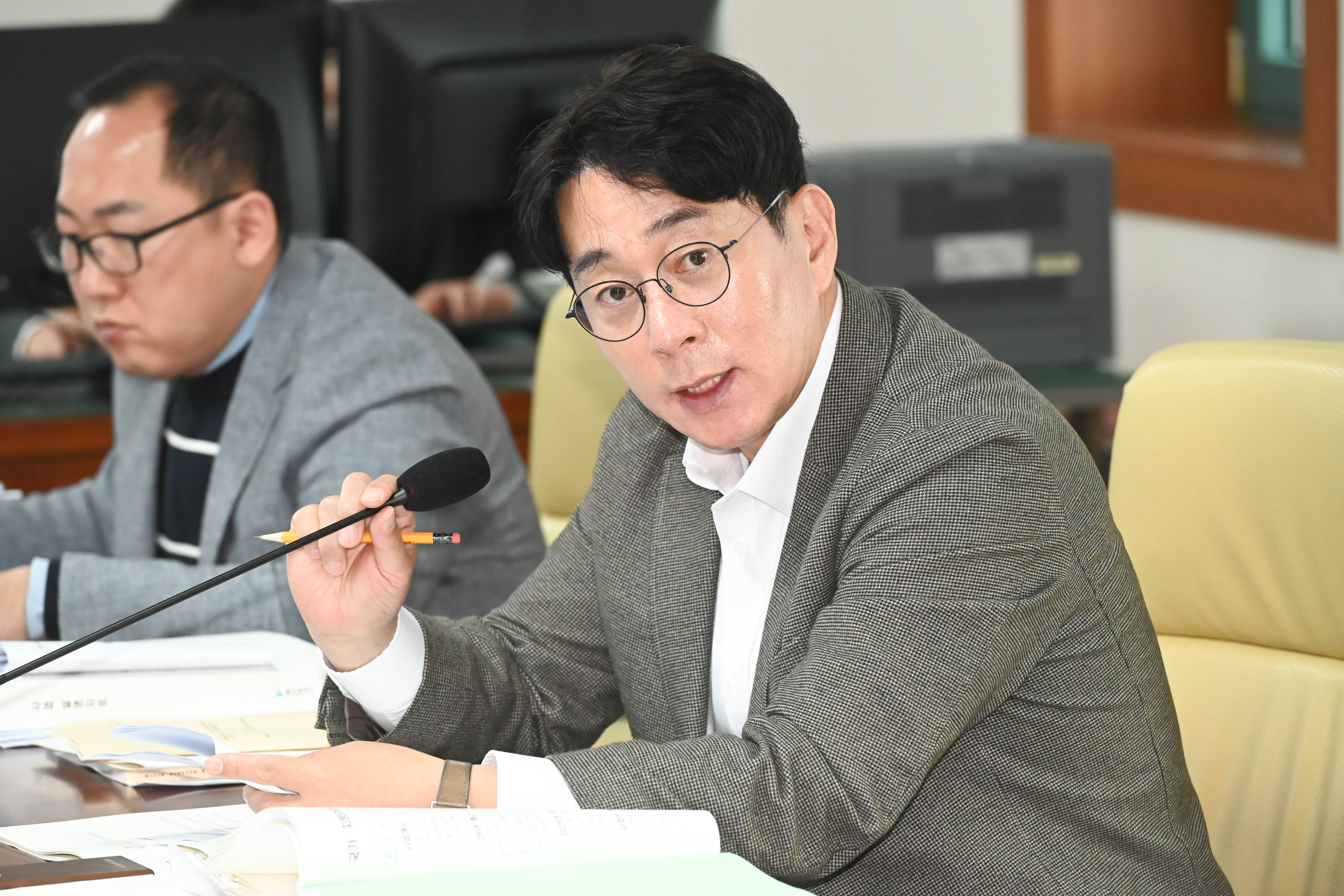 산업건설위원회, 경제산업실 소관 2026년도 본예산안 및 2025년도 제3회 추경예산안 예비심사6