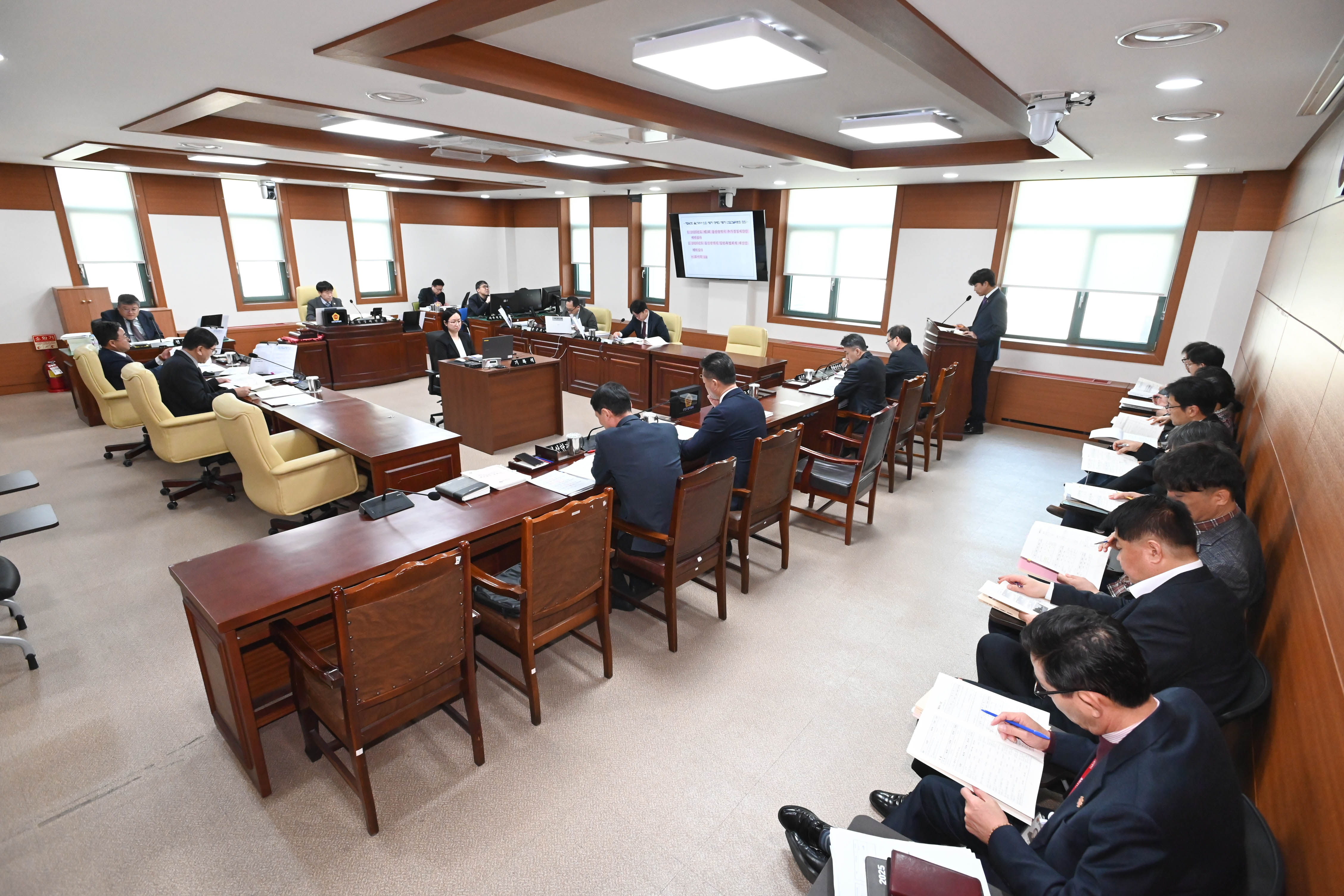 산업건설위원회, 도시국 소관 2026년도 본예산안 및 2025년도 제3회 추경예산안 예비심사3