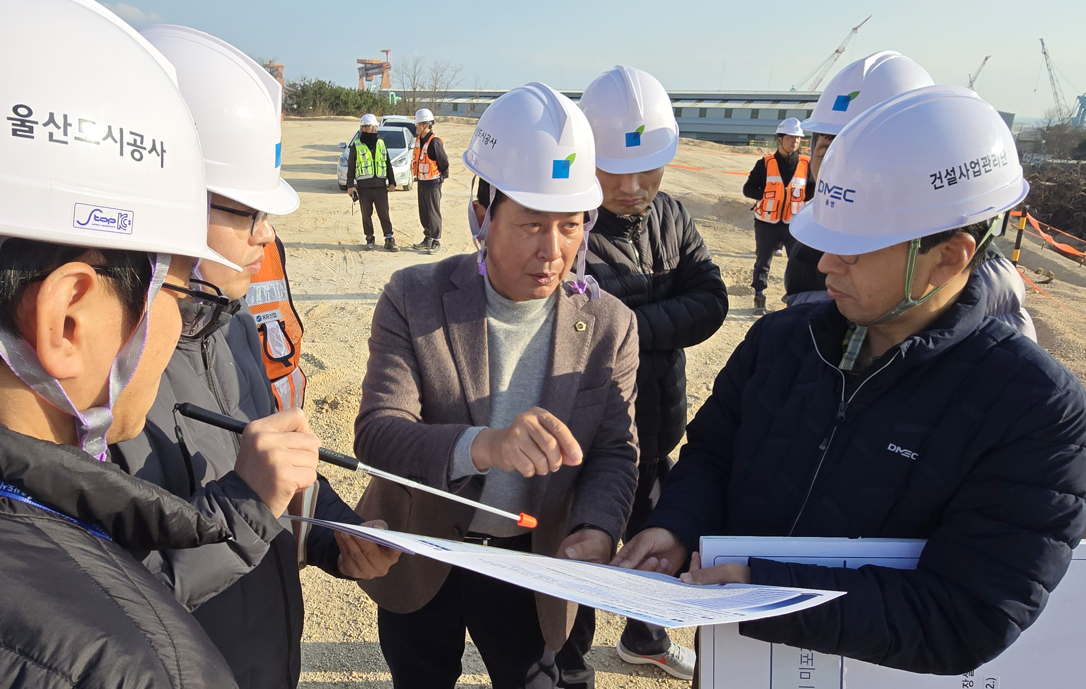 홍유준 문화복지환경위원장, 울산미포국가산업단지(미포지구) 개발사업 현장 방문3
