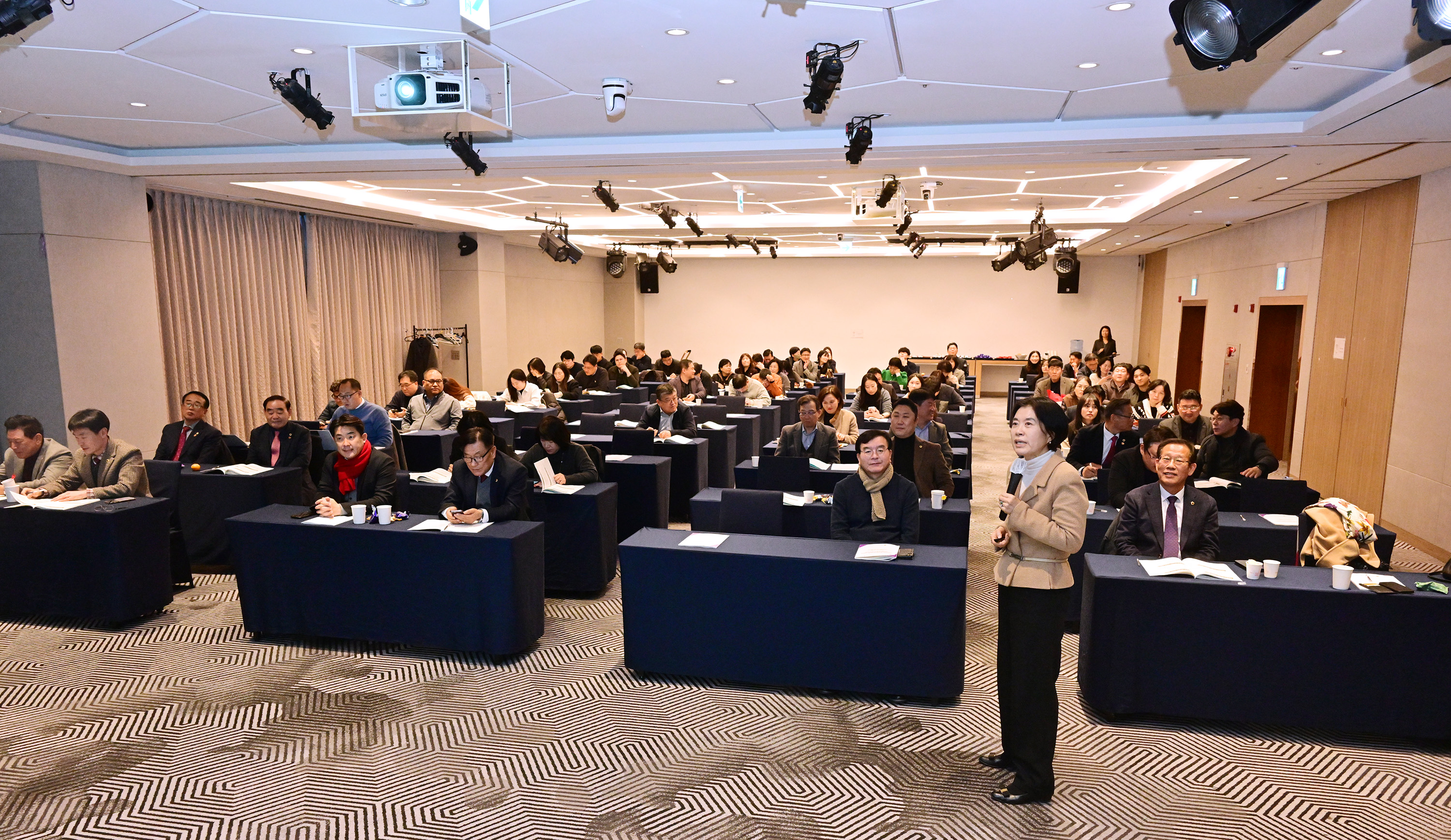 2025년 울산광역시의회 세미나 및 송년행사5