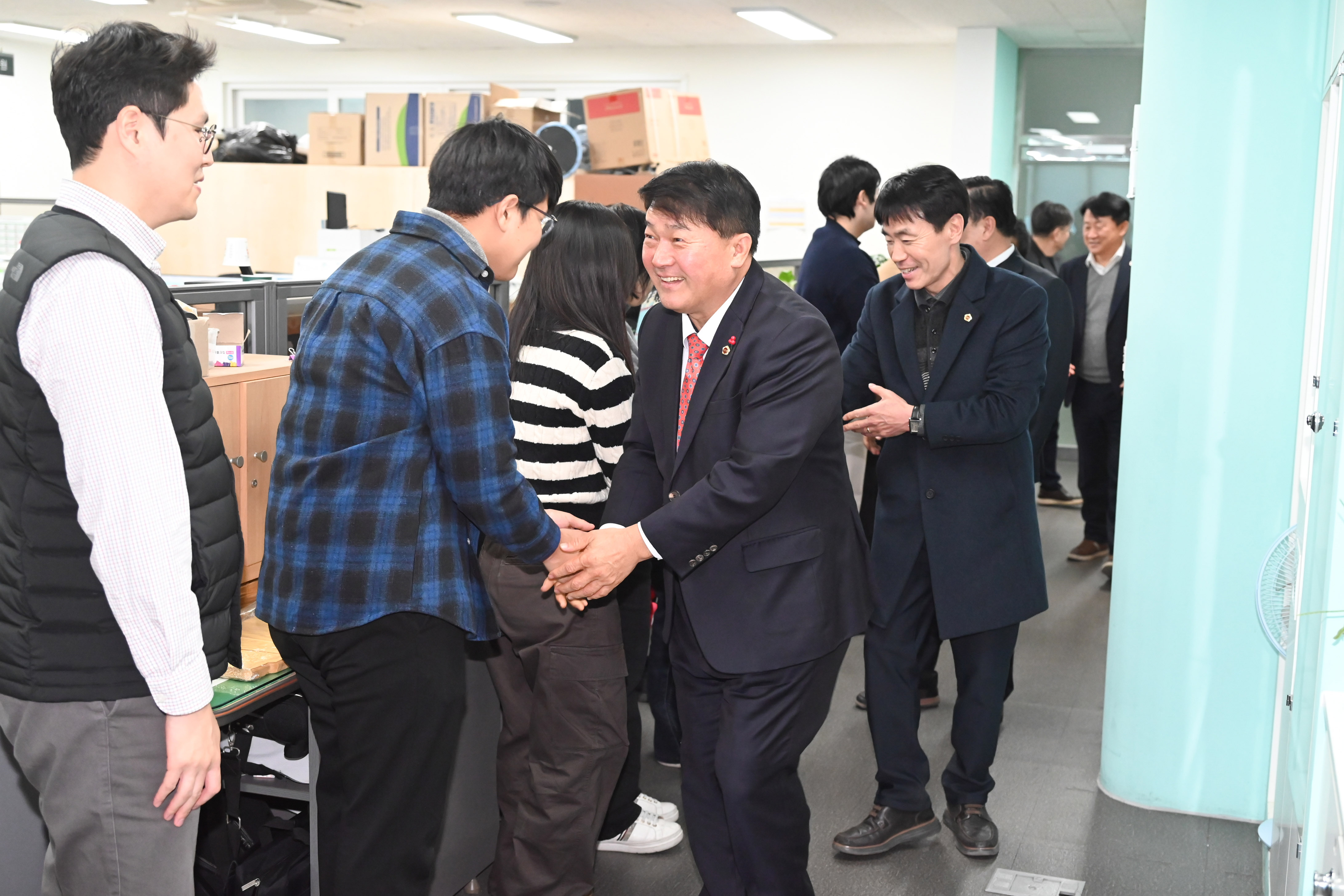 신년맞이 부서 순회 방문2