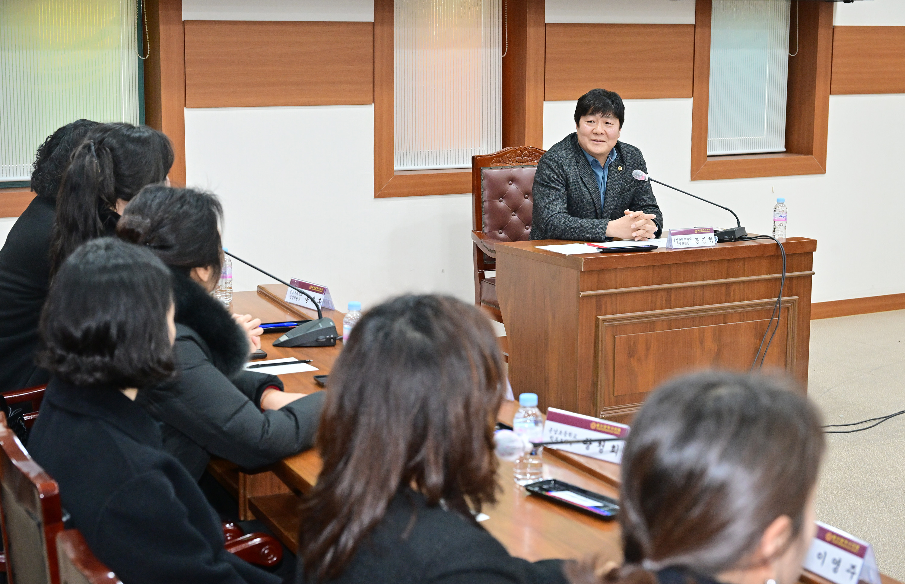 공진혁 운영위원장, 울주군 초등학교 스쿨버스 운행관련 학부모 간담회12