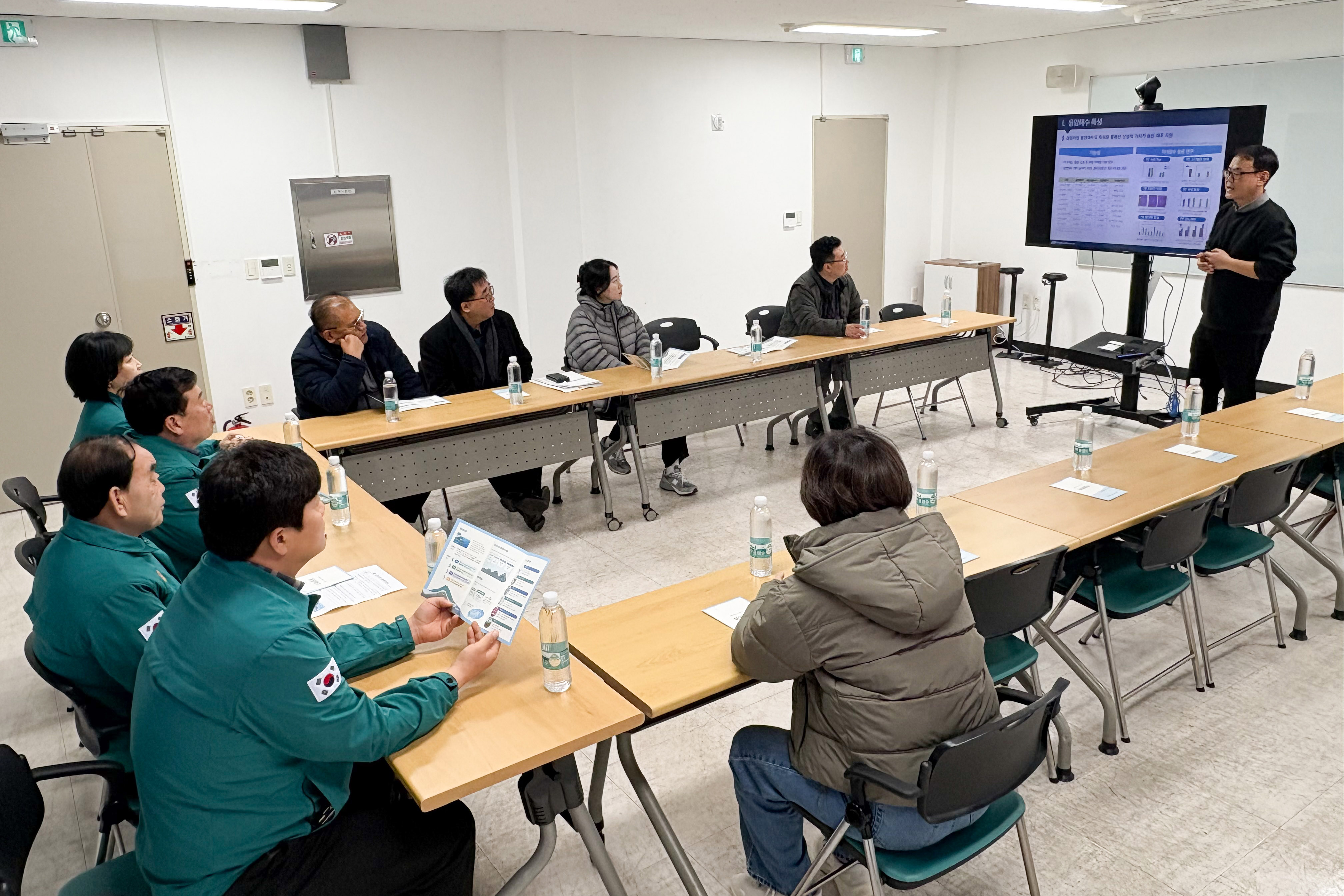 행정자치위원회, 지역자원을 활용한 부가가치 활용 방안 모색을 위한 정책현장방문2