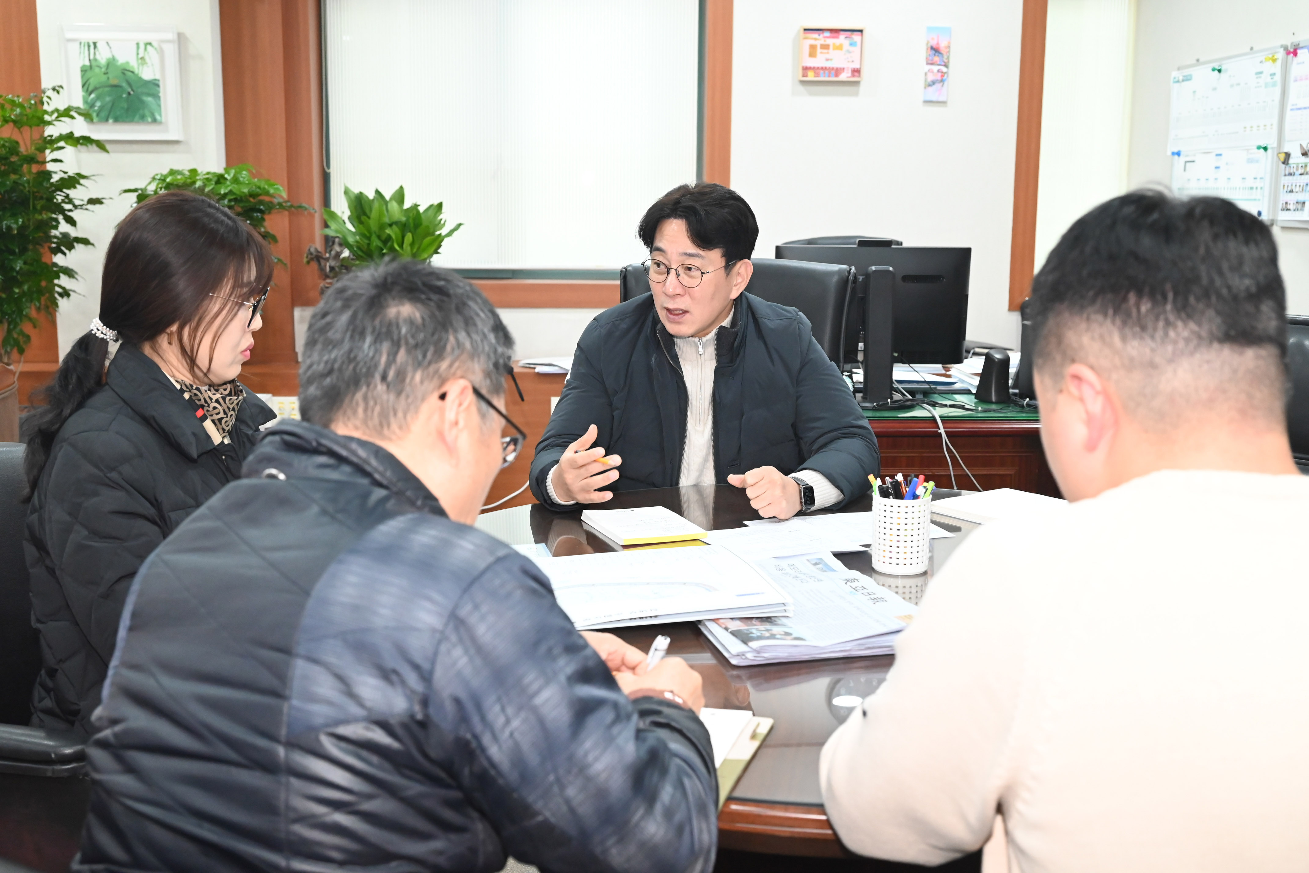 방인섭 의원, 종합건설본부와 장생포순환도로 마지막 확장구간 초기 공사 점검간담회5