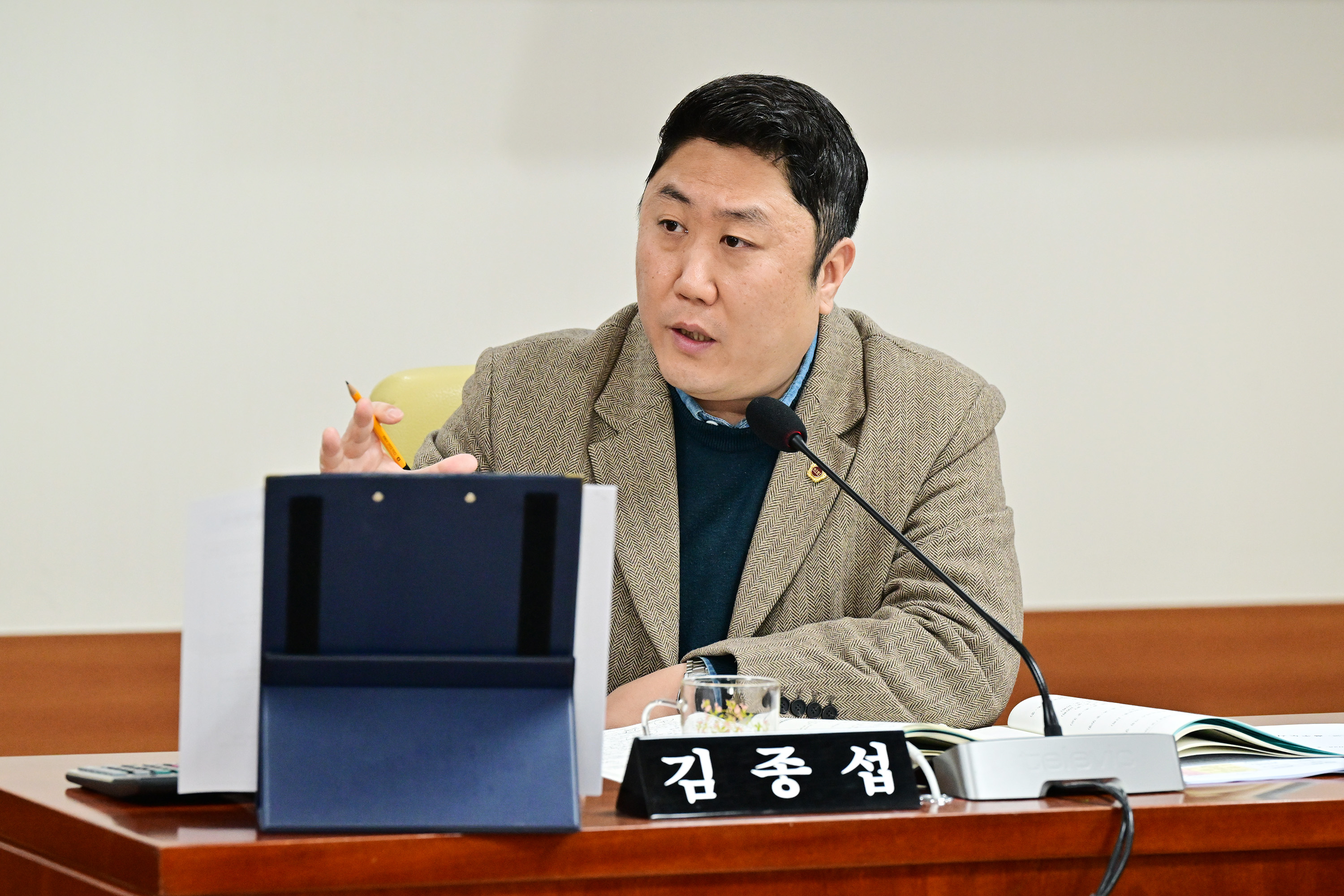 교육위원회, 직속기관 강북·강남교육지원청 소관 2026년도 주요업무보고 청취5