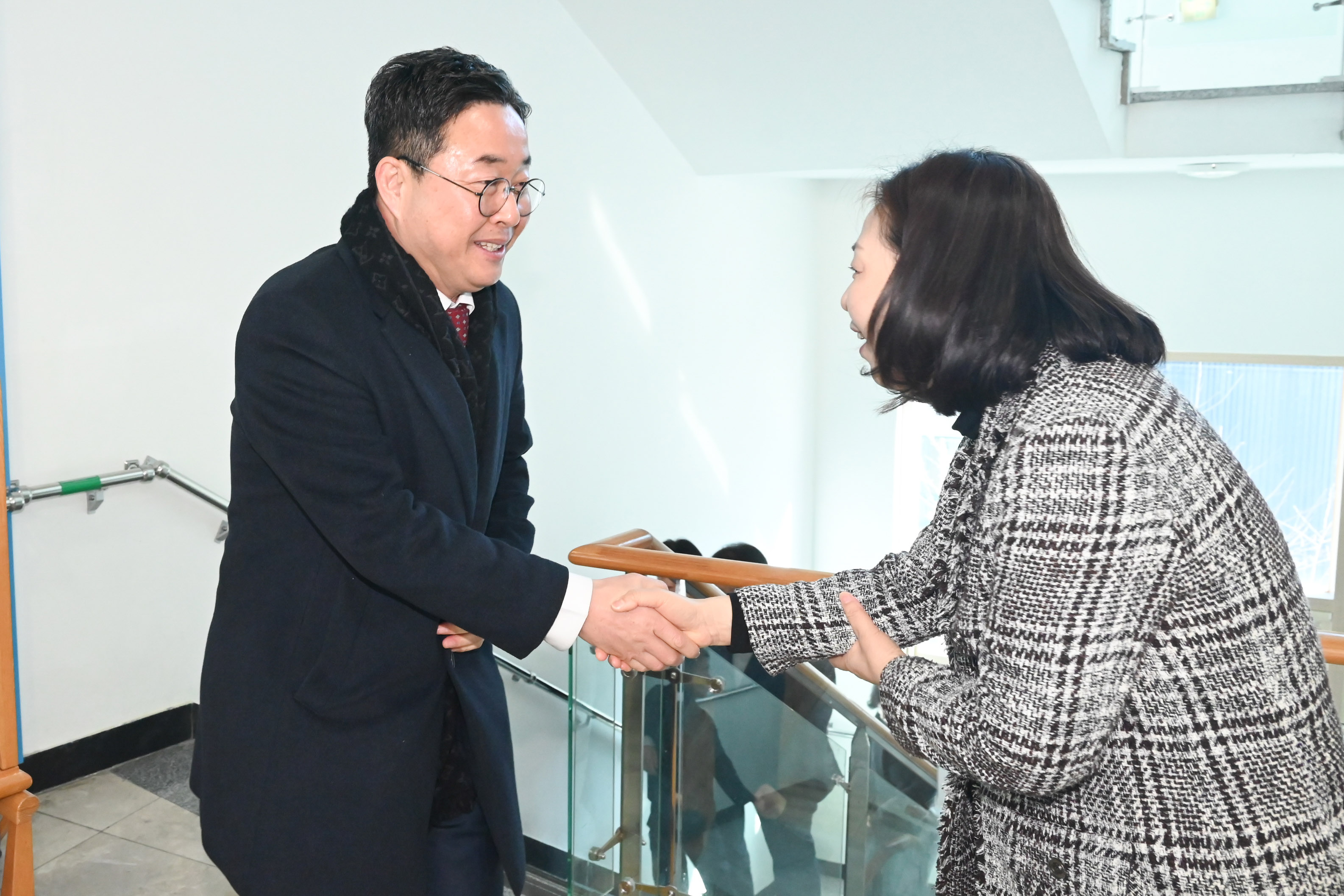 이성룡 의장·권태호 의원 설맞이 위문품 전달4