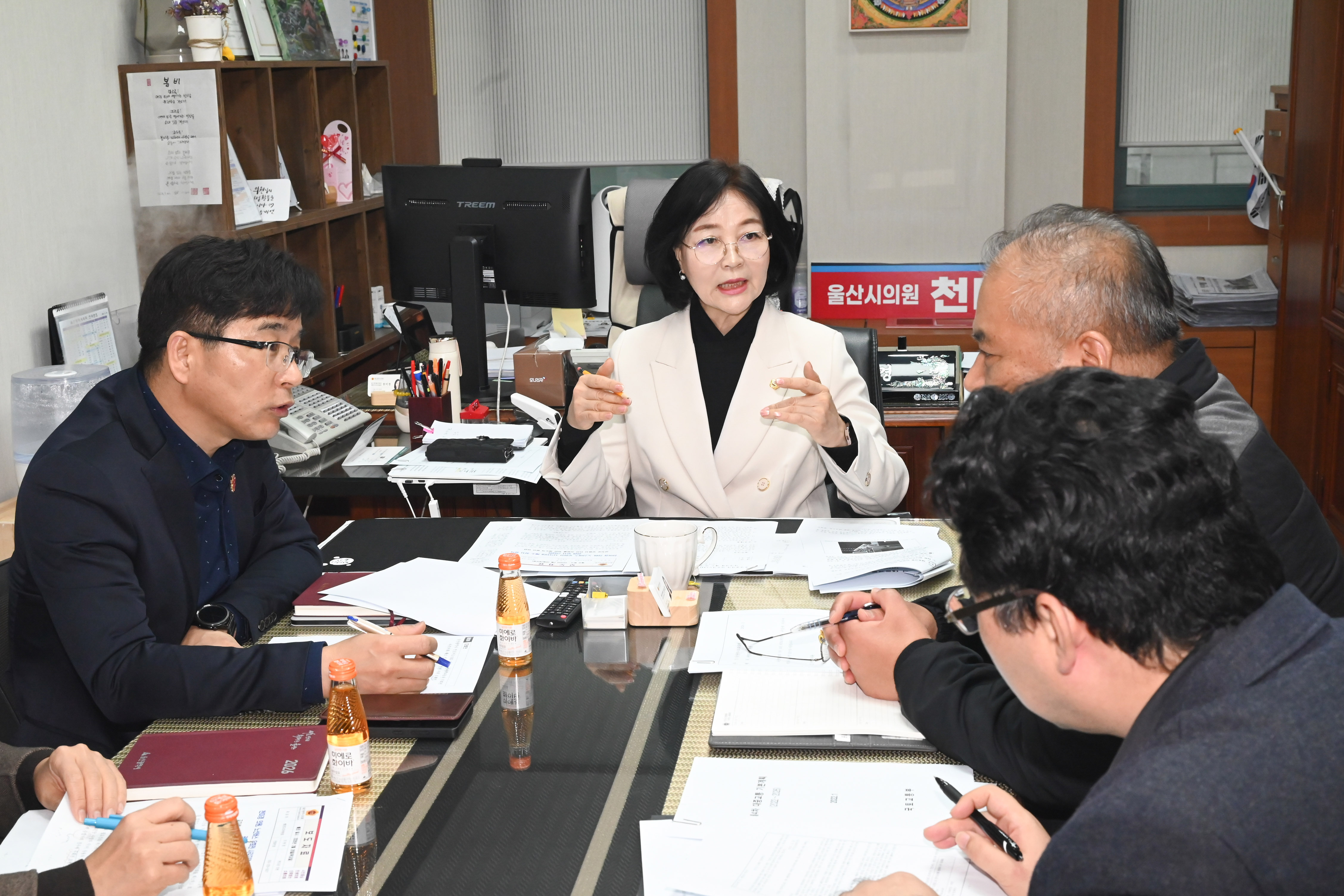 천미경 의원, 노선버스 우회전 사각지대 해소 방안과 보행자 안전 지원을 위한 제도적 대책 마련 간담회5