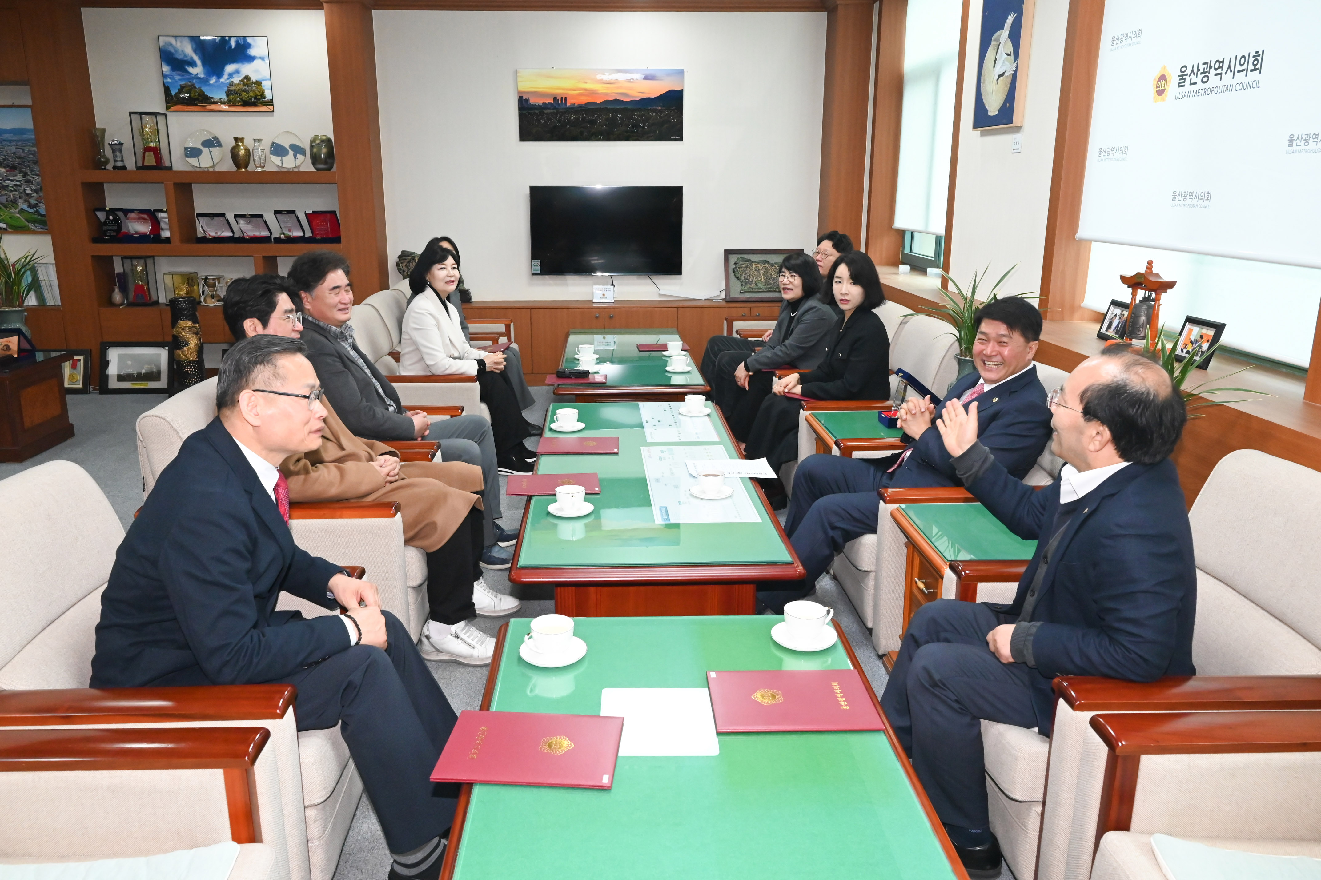 울산광역시의회, 2025회계연도 결산검사위원 위촉11