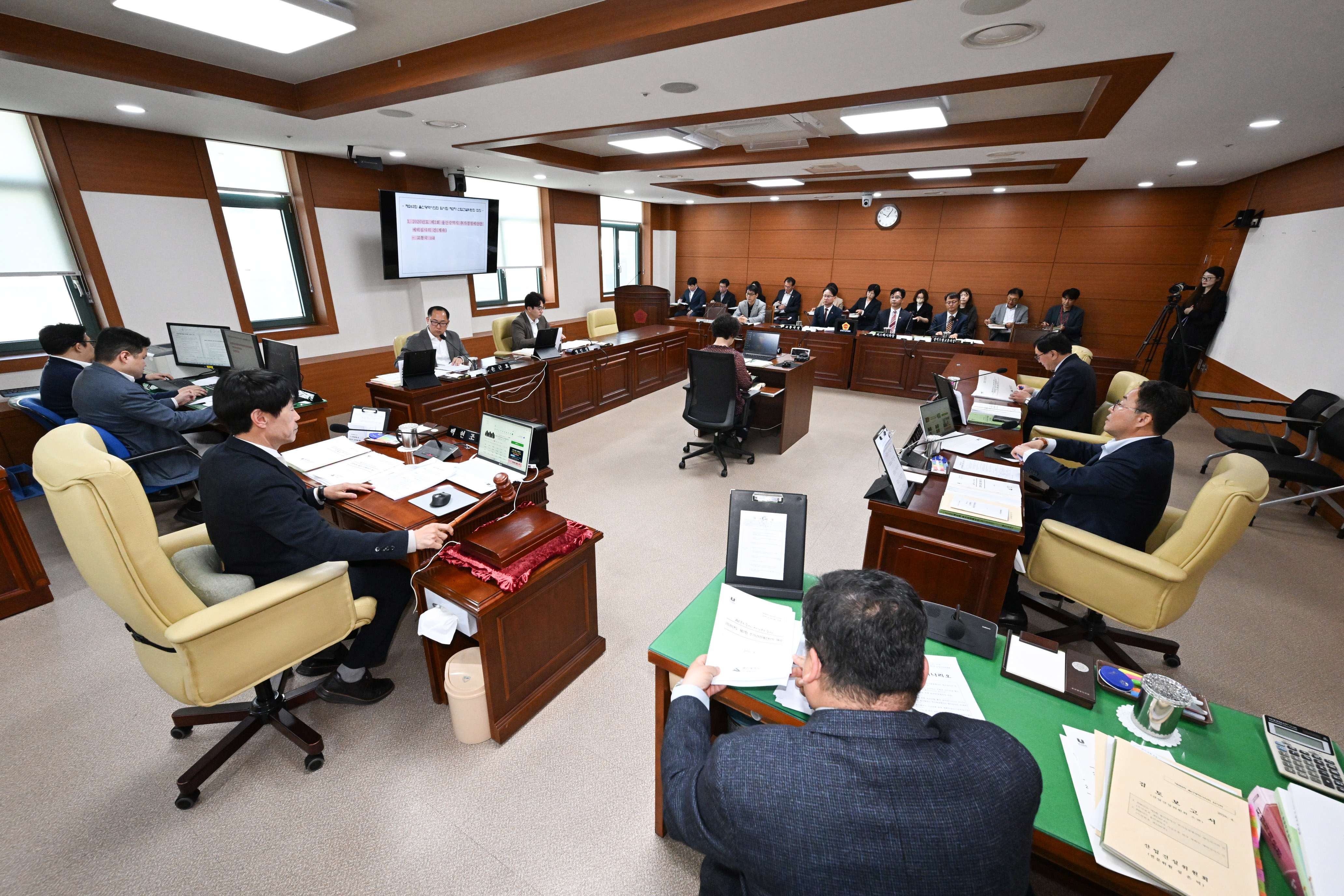 산업건설위원회, 교통국 · 기업투자국 소관 2026년도 제2회 울산광역시 추가경정예산안 예비심사1