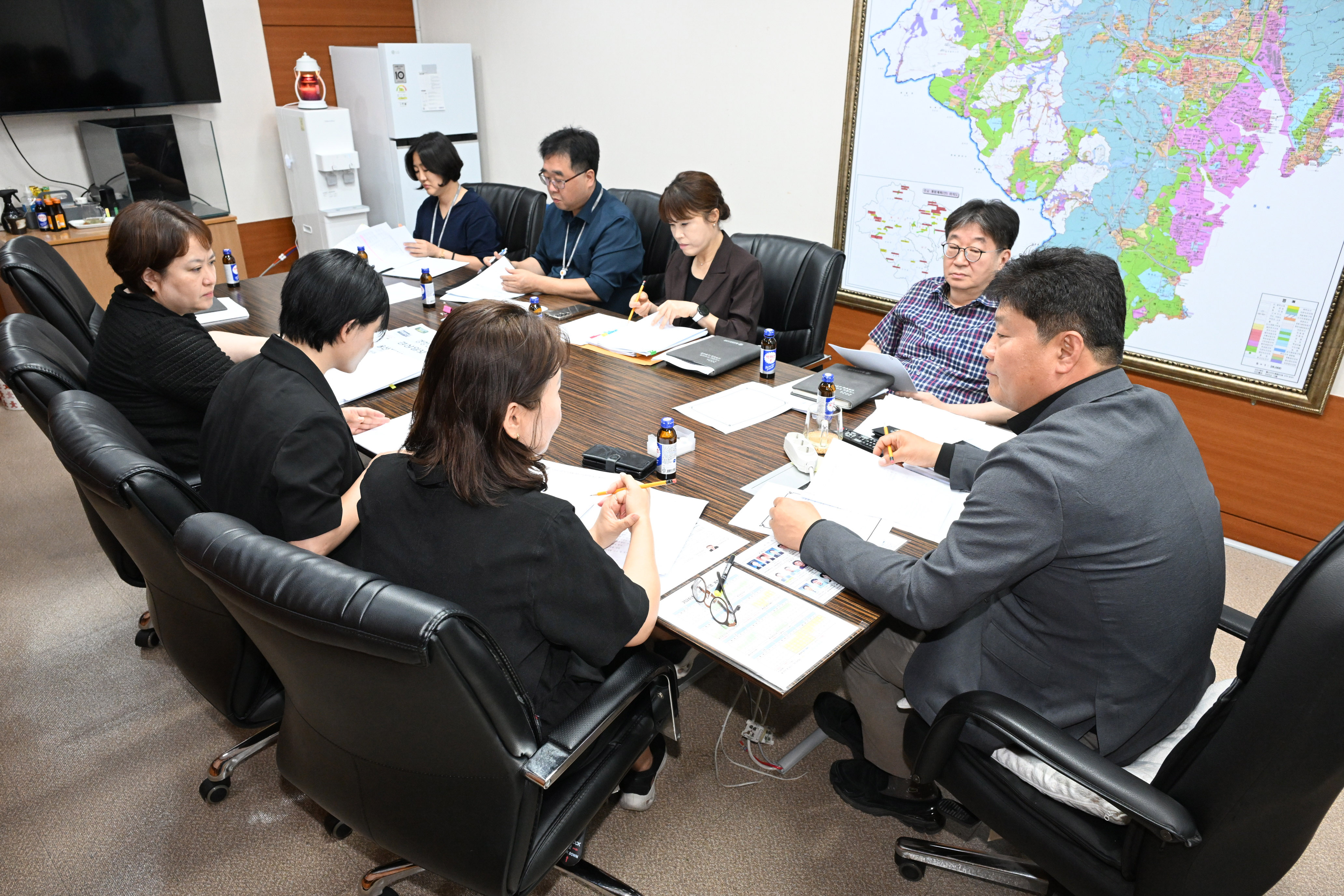 공진혁 의회운영위원장, 울산광역시의회 인사청문회 조례안 마련 위한 실무간담회4
