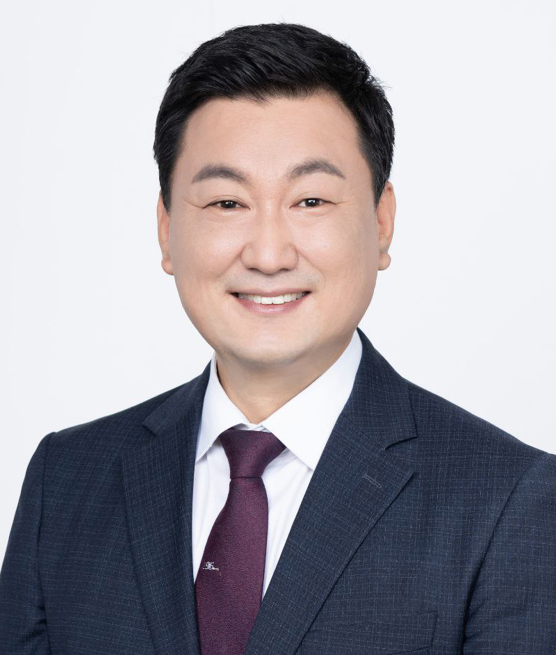안대룡
