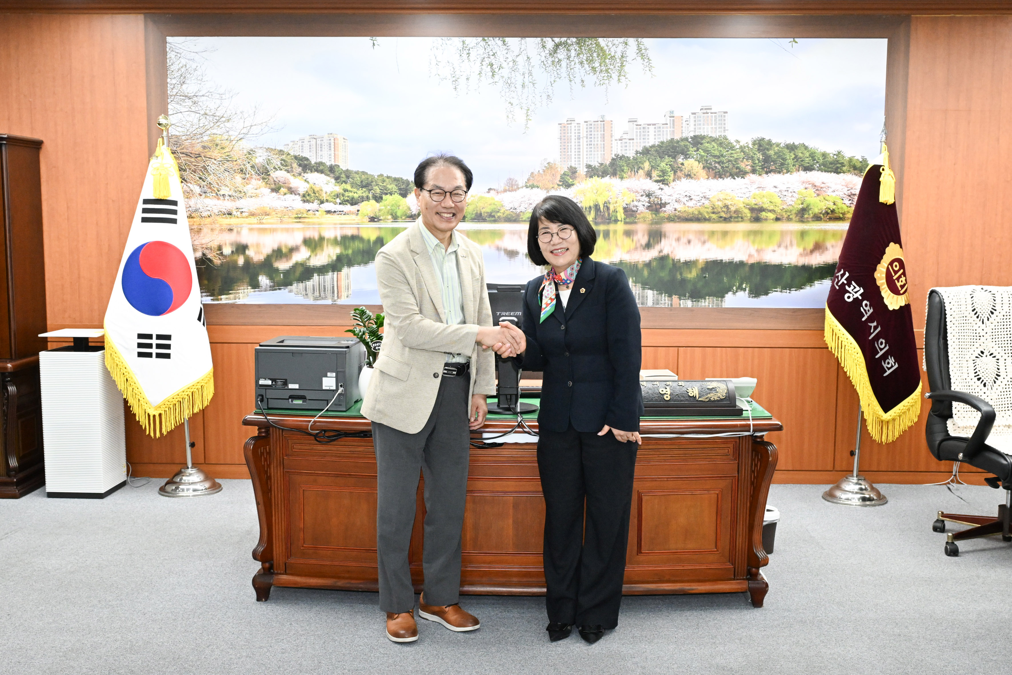 이영해 의장, 박종래 UNIST 총장과 환담1
